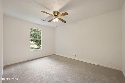 11033 Center Cross Drive Knoxville TN 37934