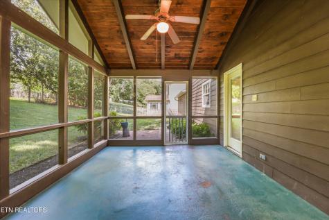 11033 Center Cross Drive Knoxville TN 37934