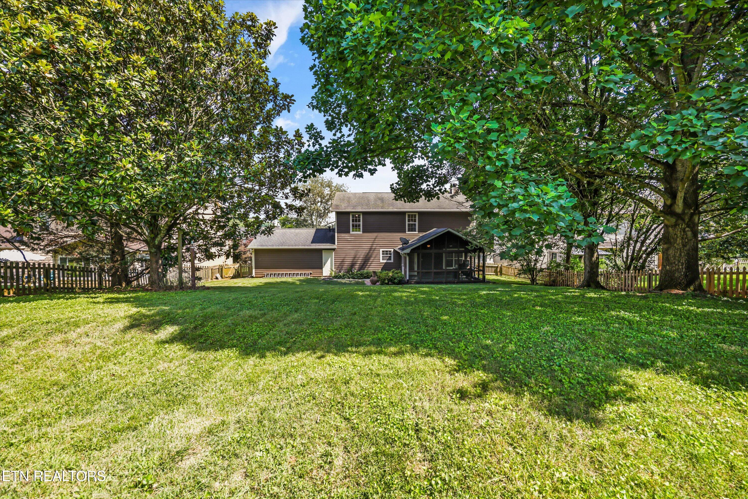 11033 Center Cross Drive Knoxville TN 37934