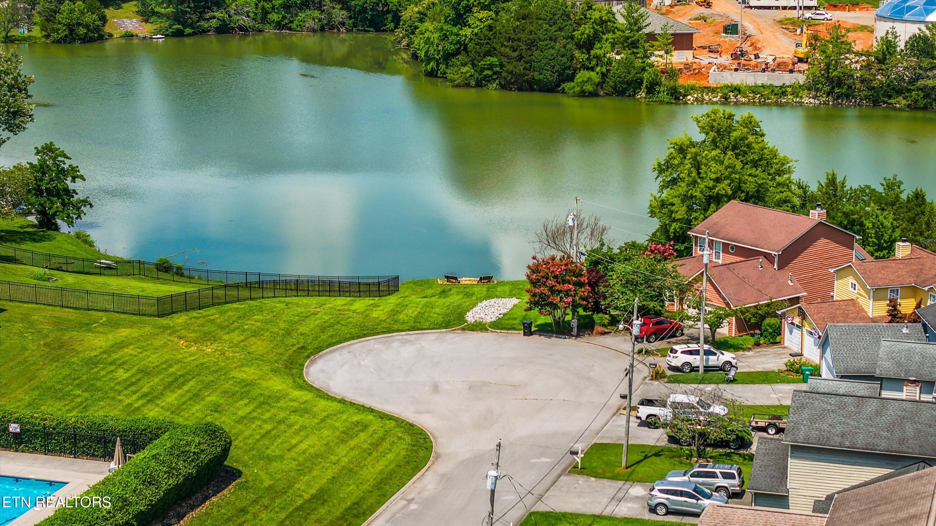 11033 Center Cross Drive Knoxville TN 37934
