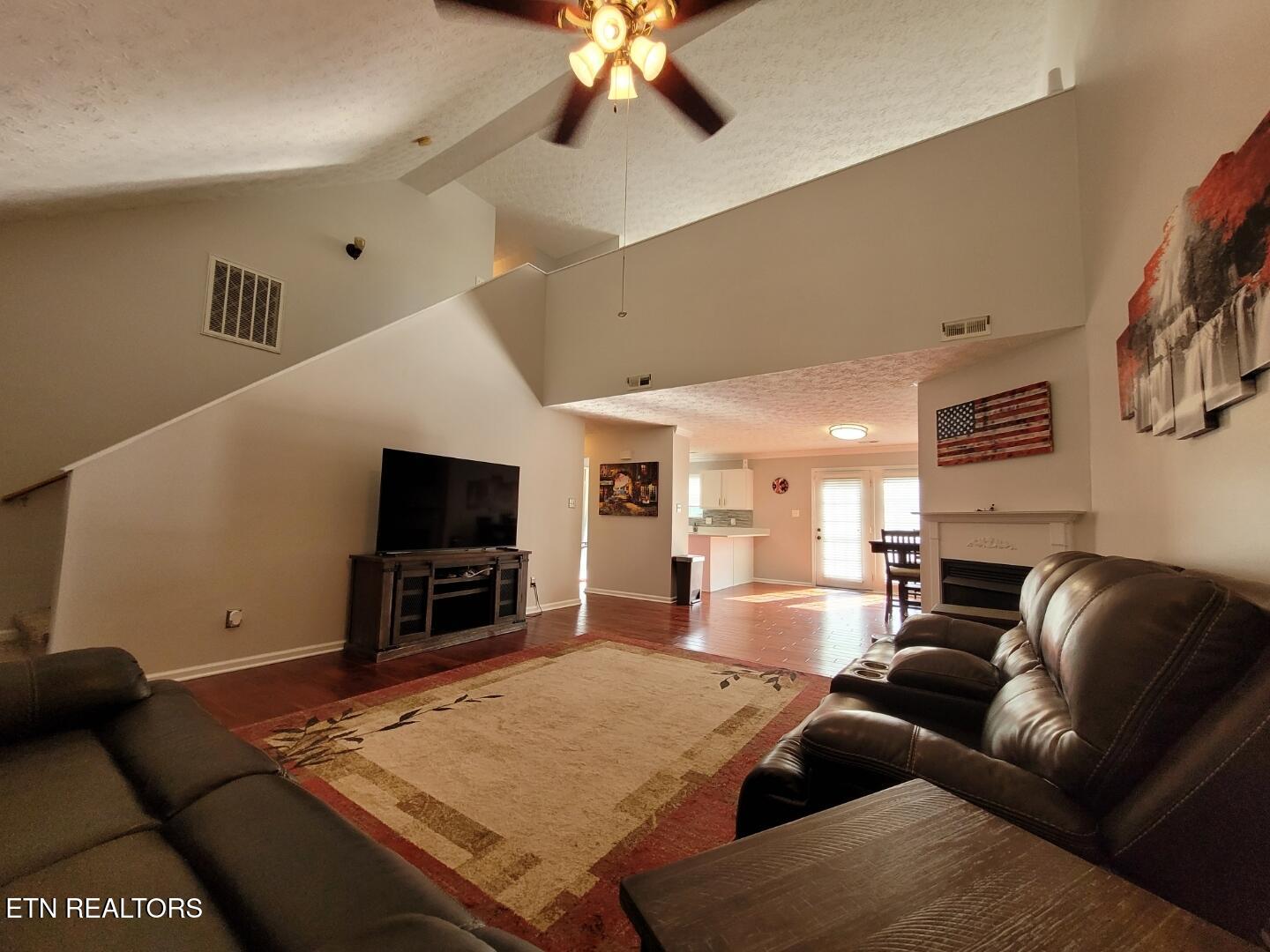 1217 Quiet Brook Lane Knoxville TN 37914