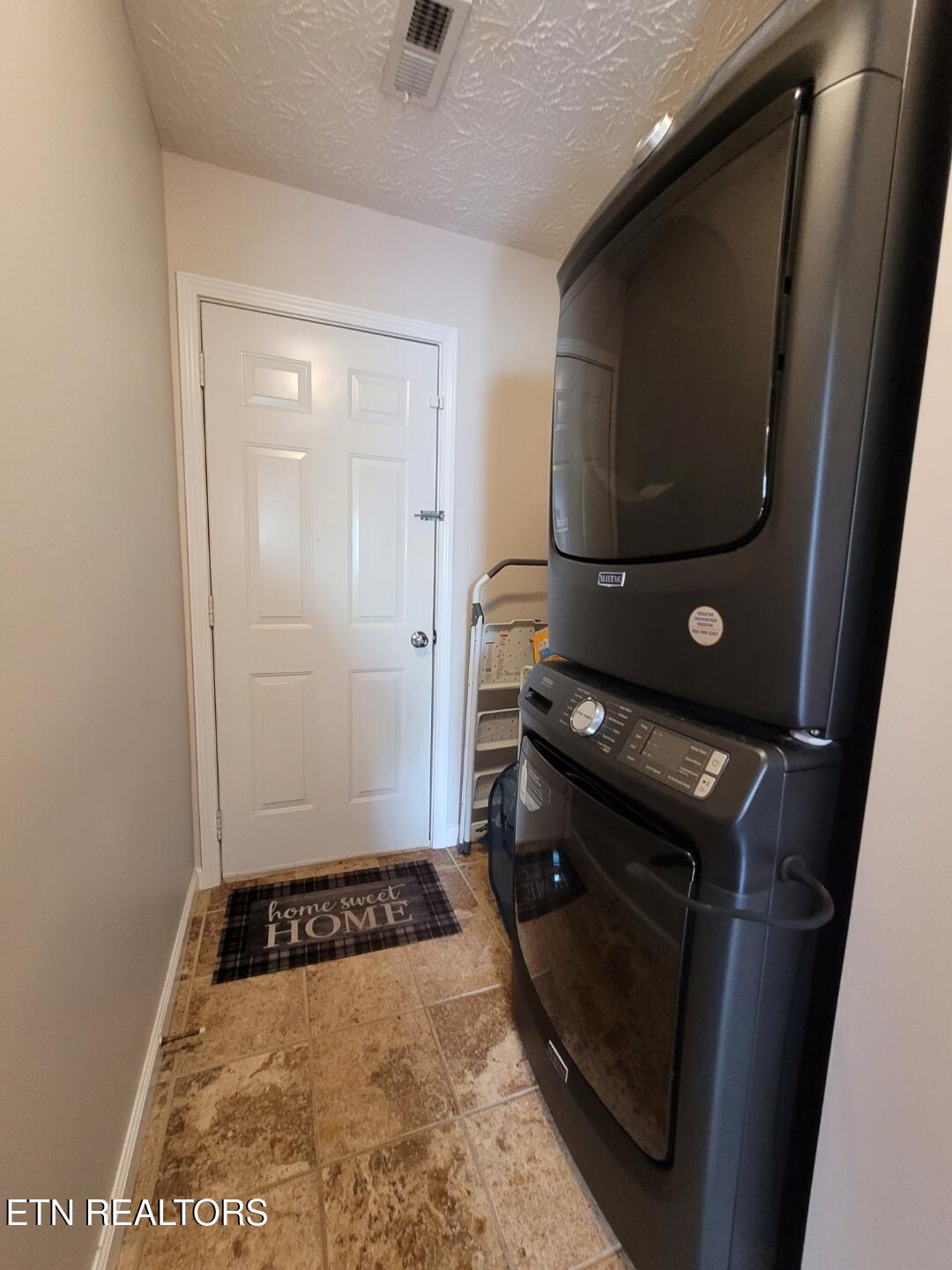1217 Quiet Brook Lane Knoxville TN 37914