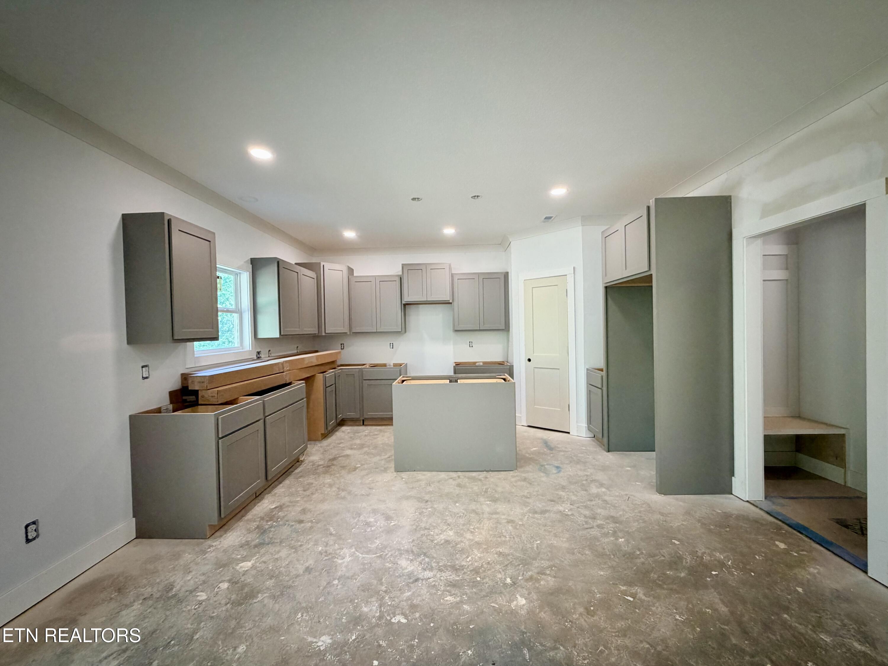 12604 Izzy Mule Lane Knoxville TN 37932