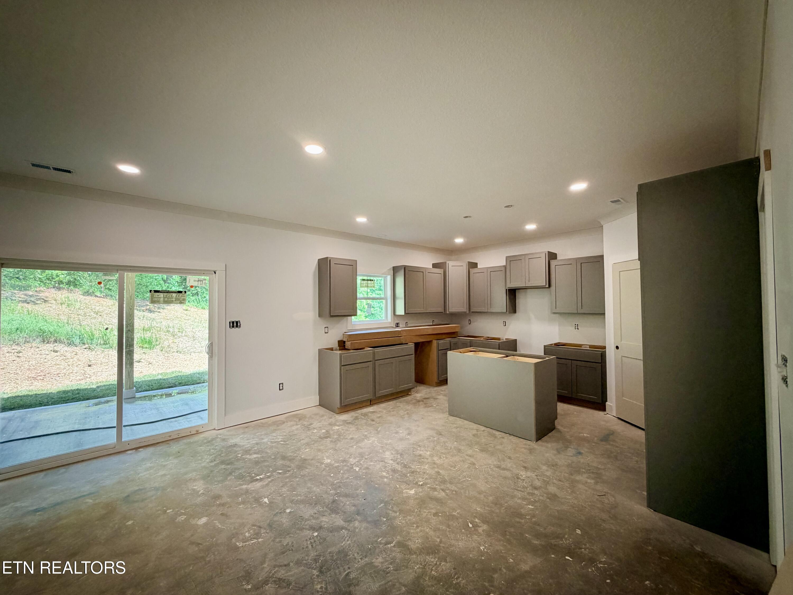 12604 Izzy Mule Lane Knoxville TN 37932