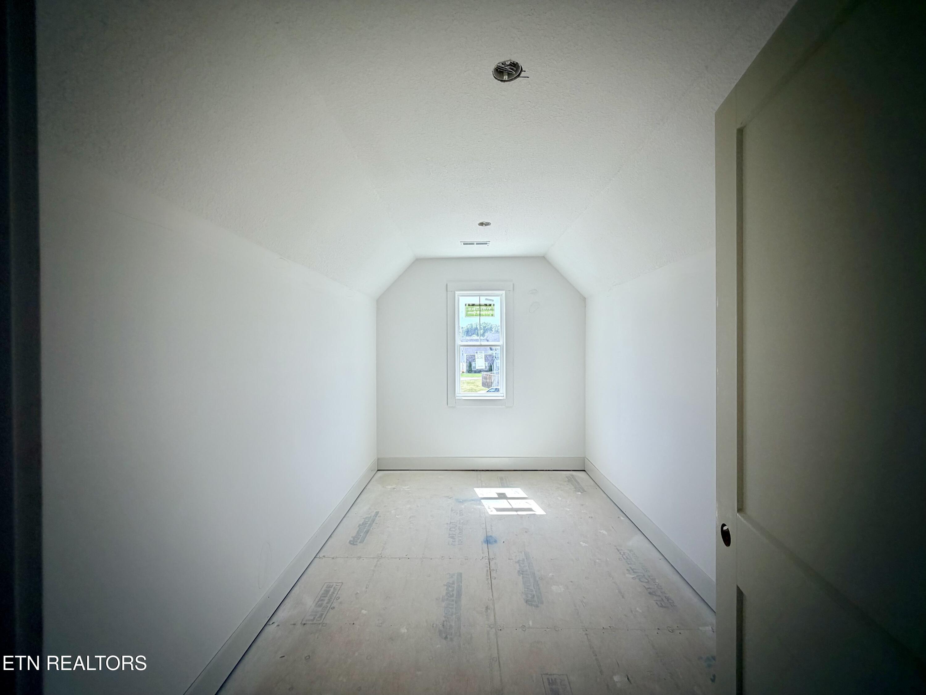 12604 Izzy Mule Lane Knoxville TN 37932