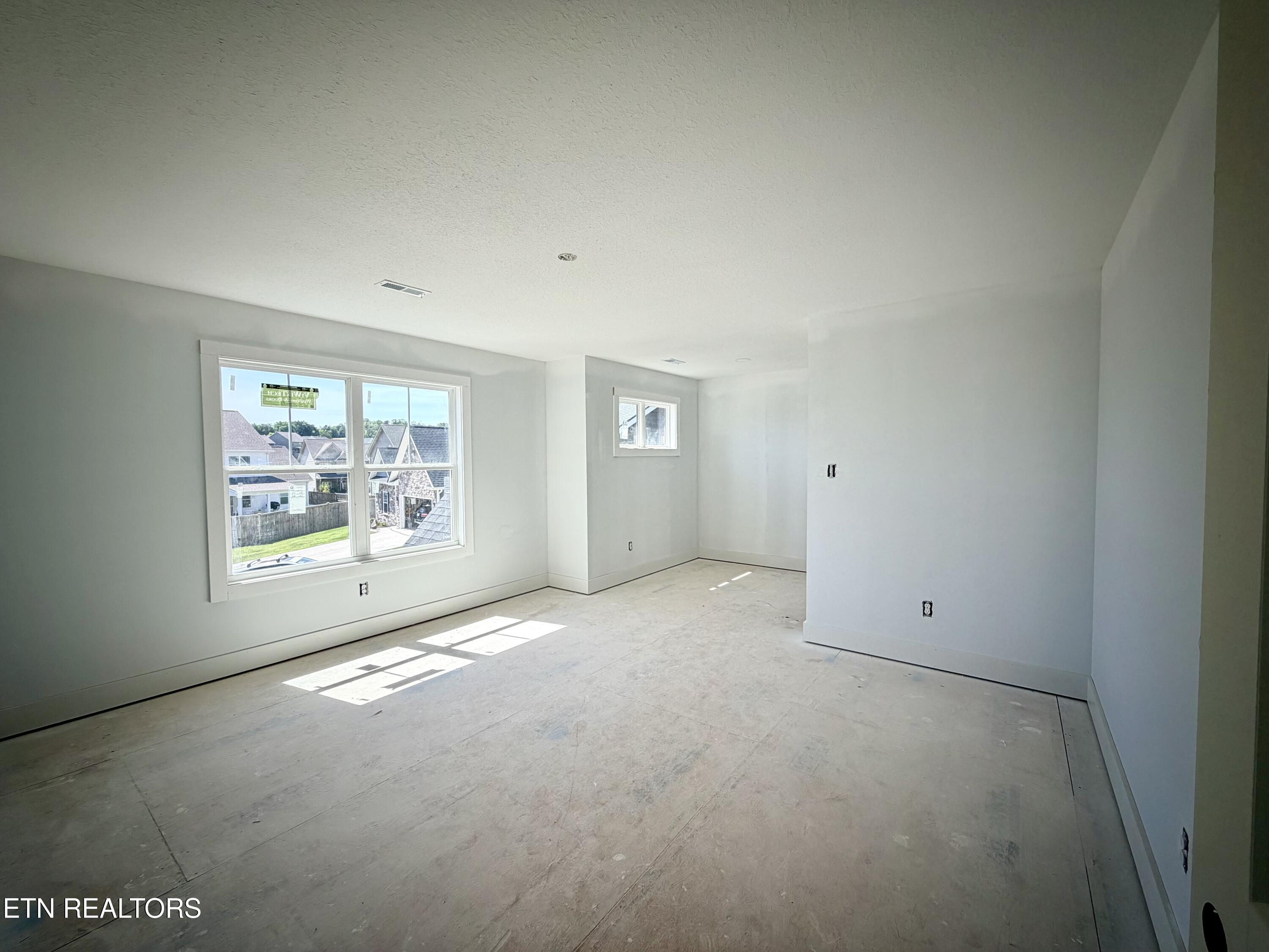 12604 Izzy Mule Lane Knoxville TN 37932