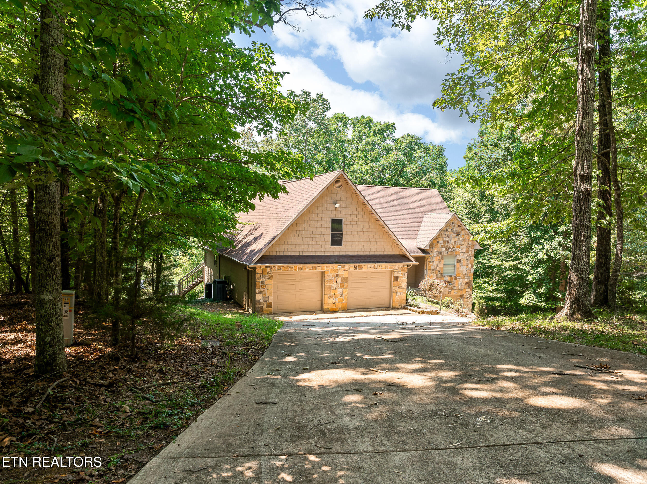 134 Holly Lane Kingston TN 37763
