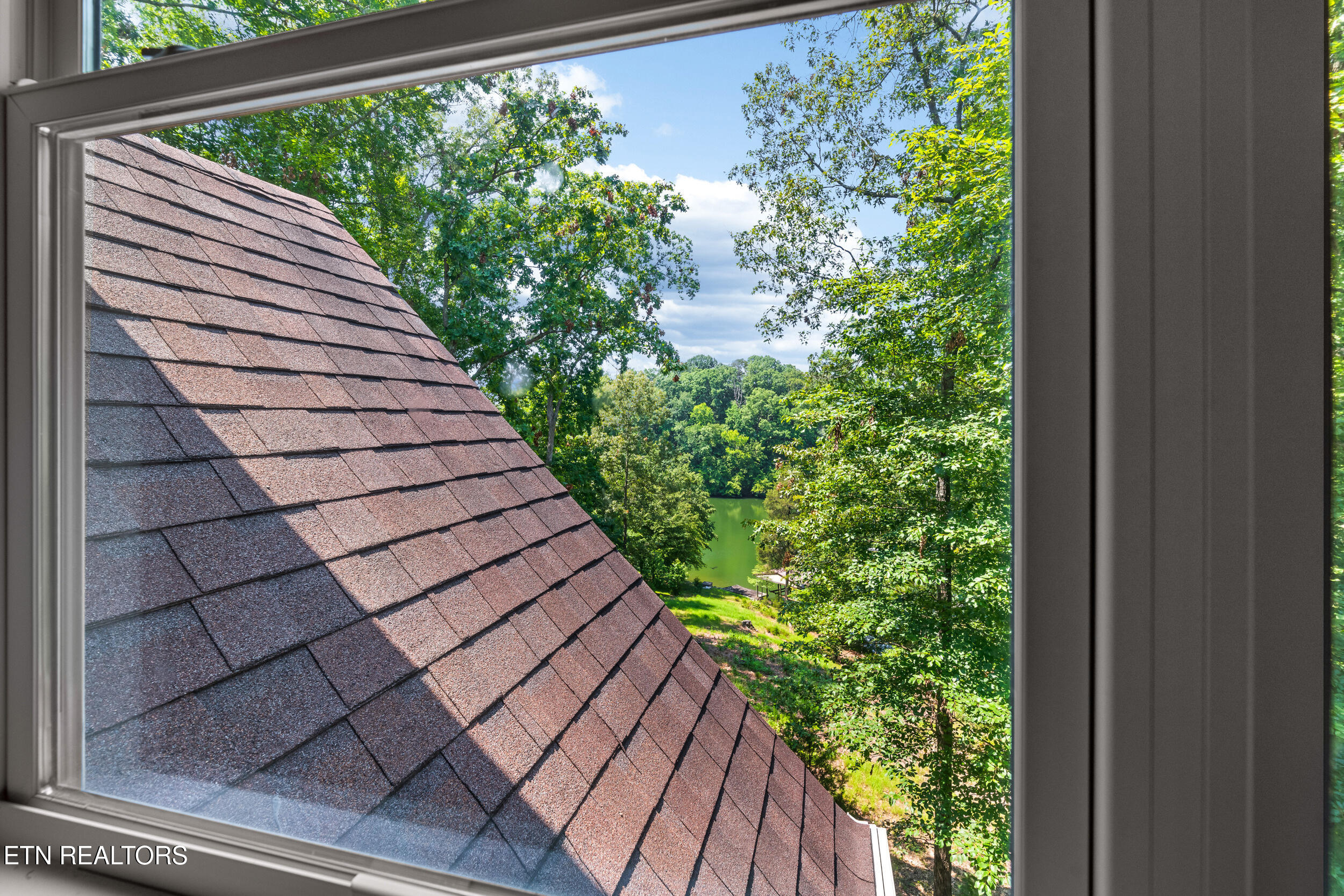 134 Holly Lane Kingston TN 37763