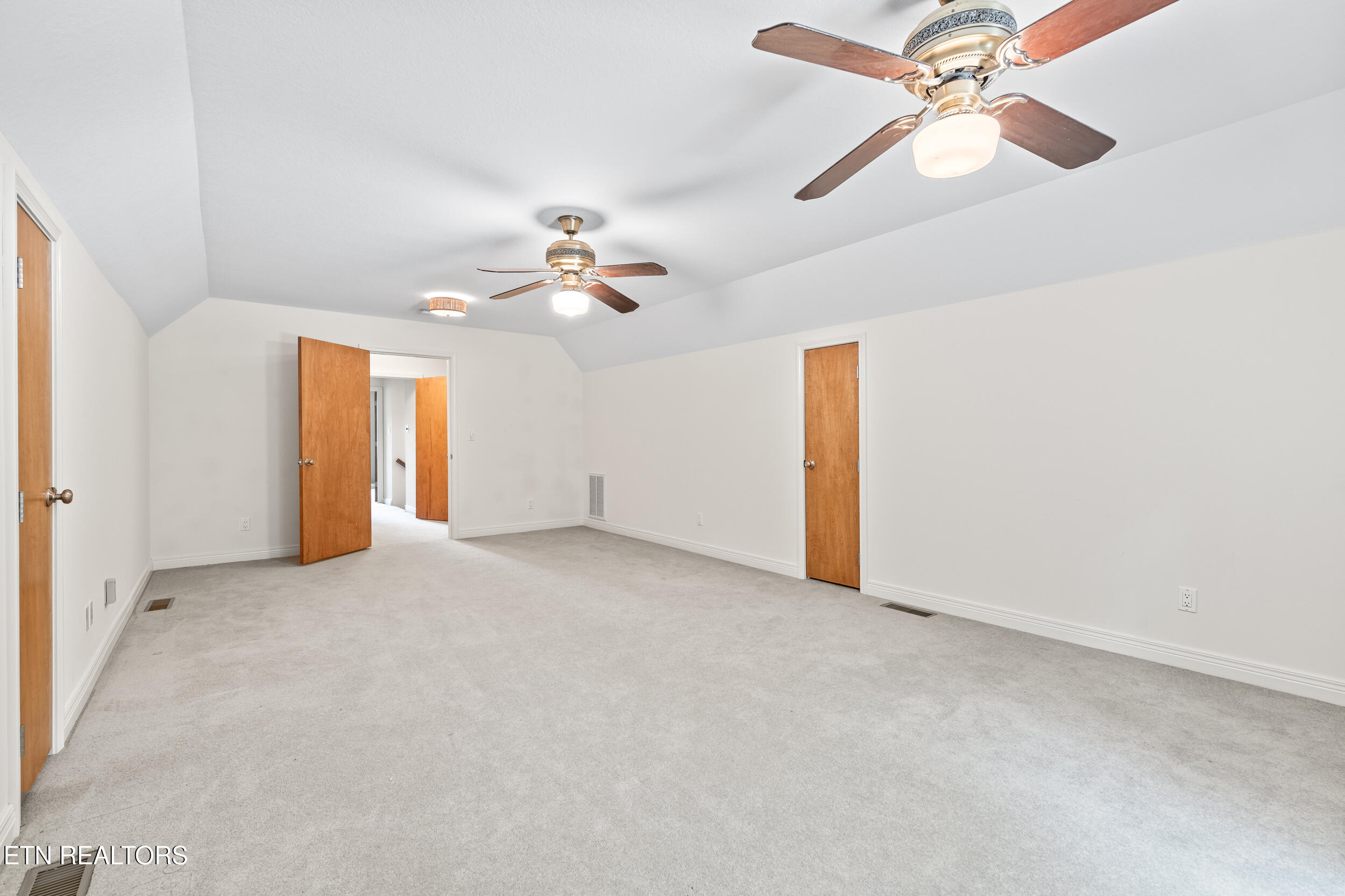 134 Holly Lane Kingston TN 37763