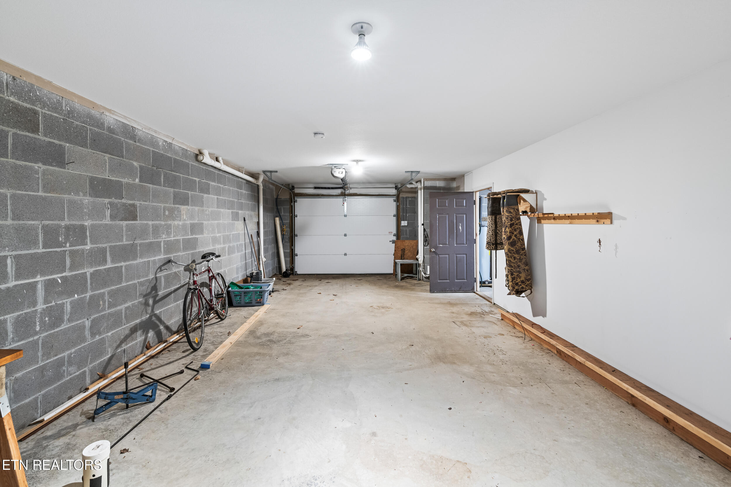 134 Holly Lane Kingston TN 37763