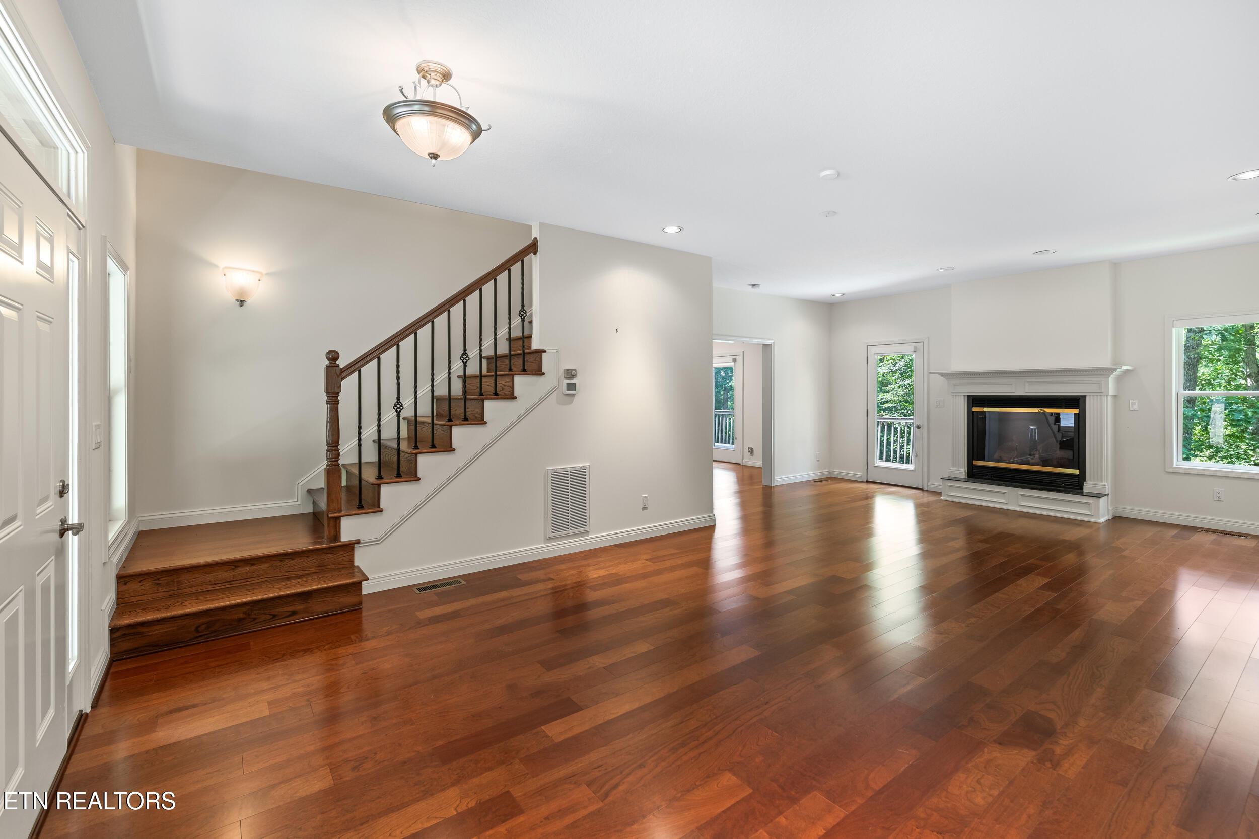 134 Holly Lane Kingston TN 37763