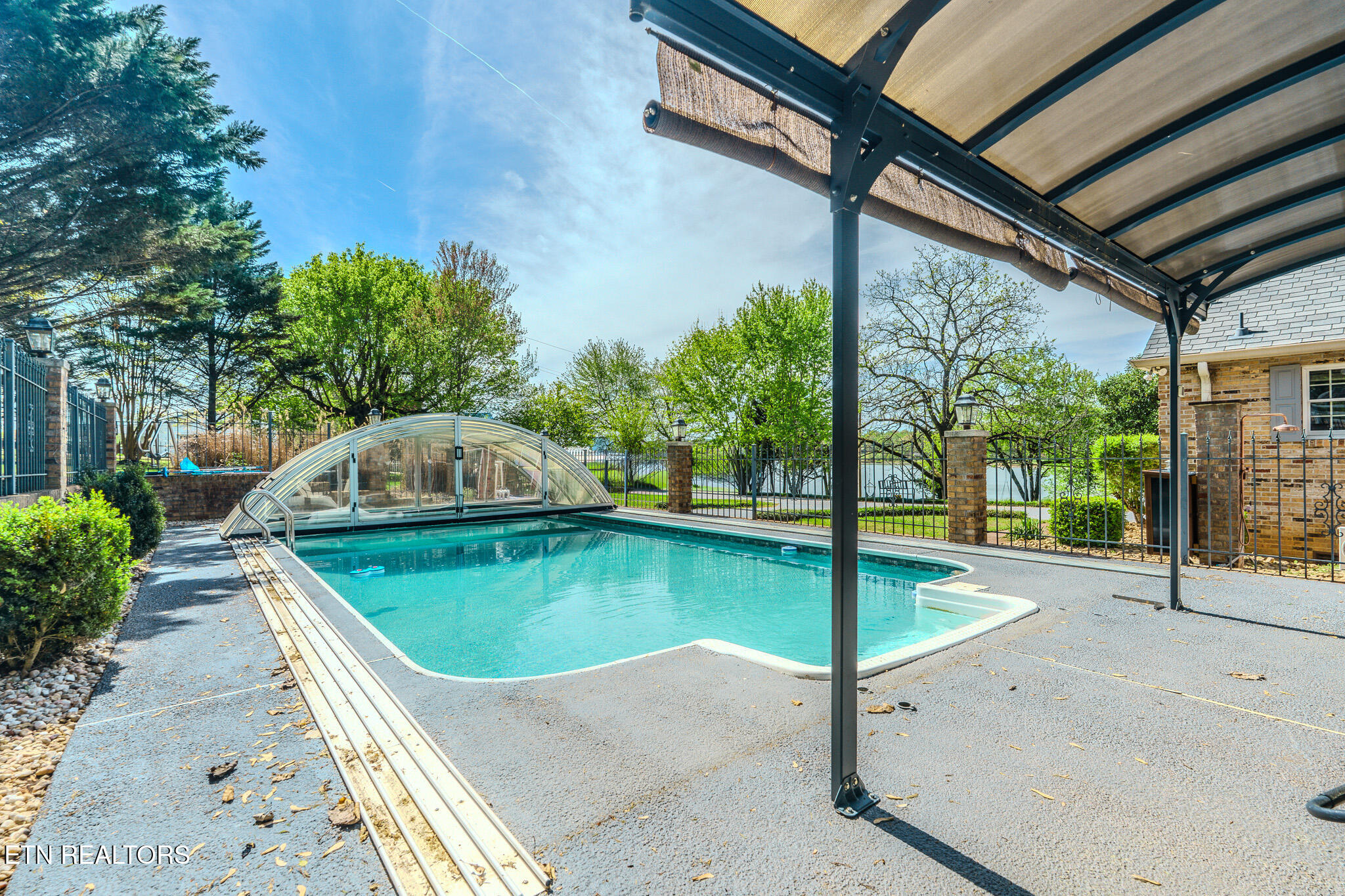 700 S Kentucky Street Kingston TN 37763