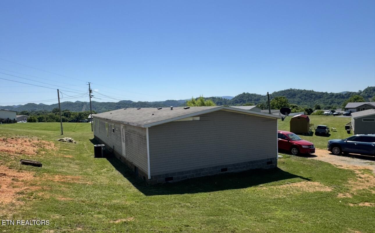 122 Pearlie Lane Tazewell TN 37879
