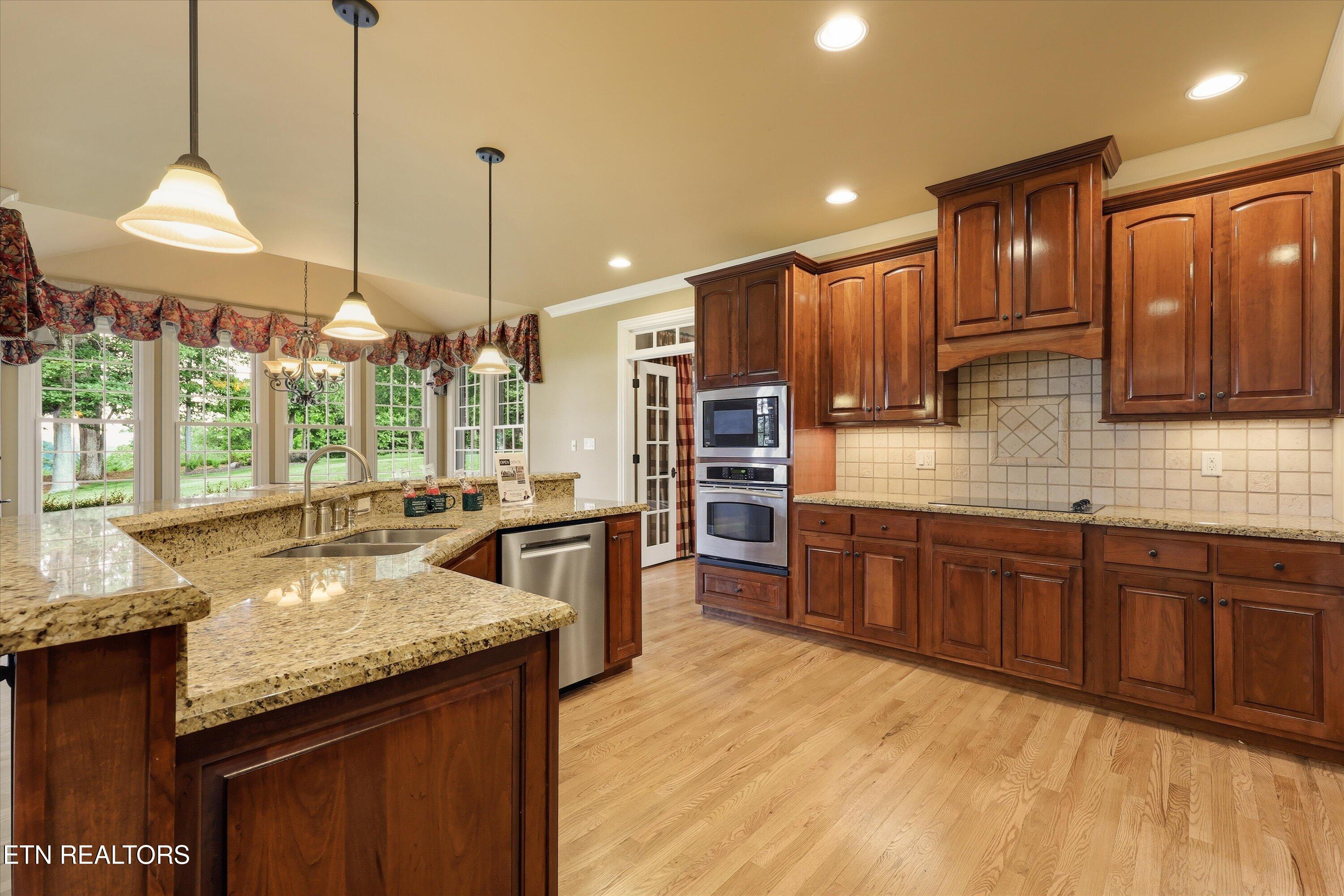 769 Oak Chase Boulevard Lenoir City TN 37772
