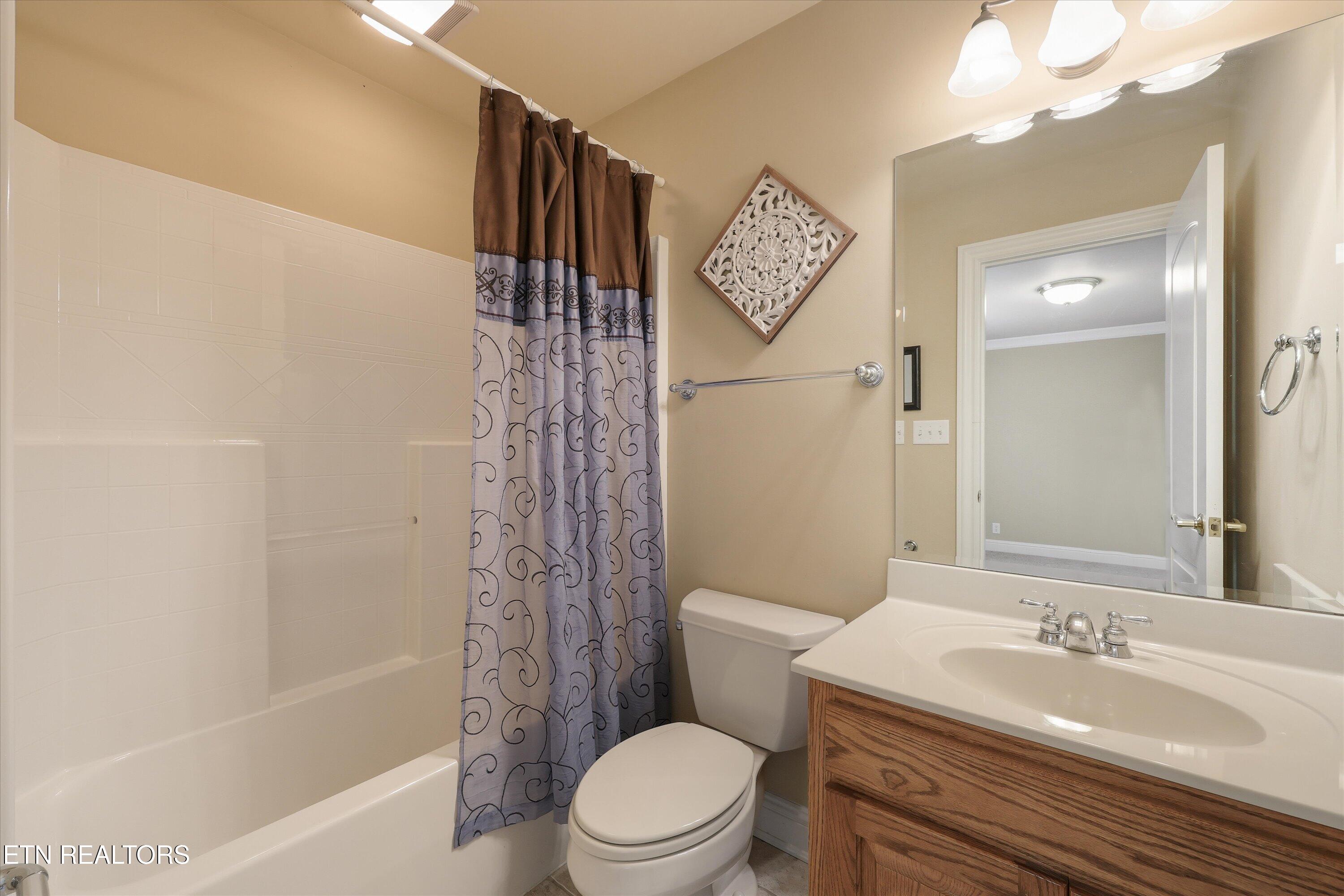 769 Oak Chase Boulevard Lenoir City TN 37772