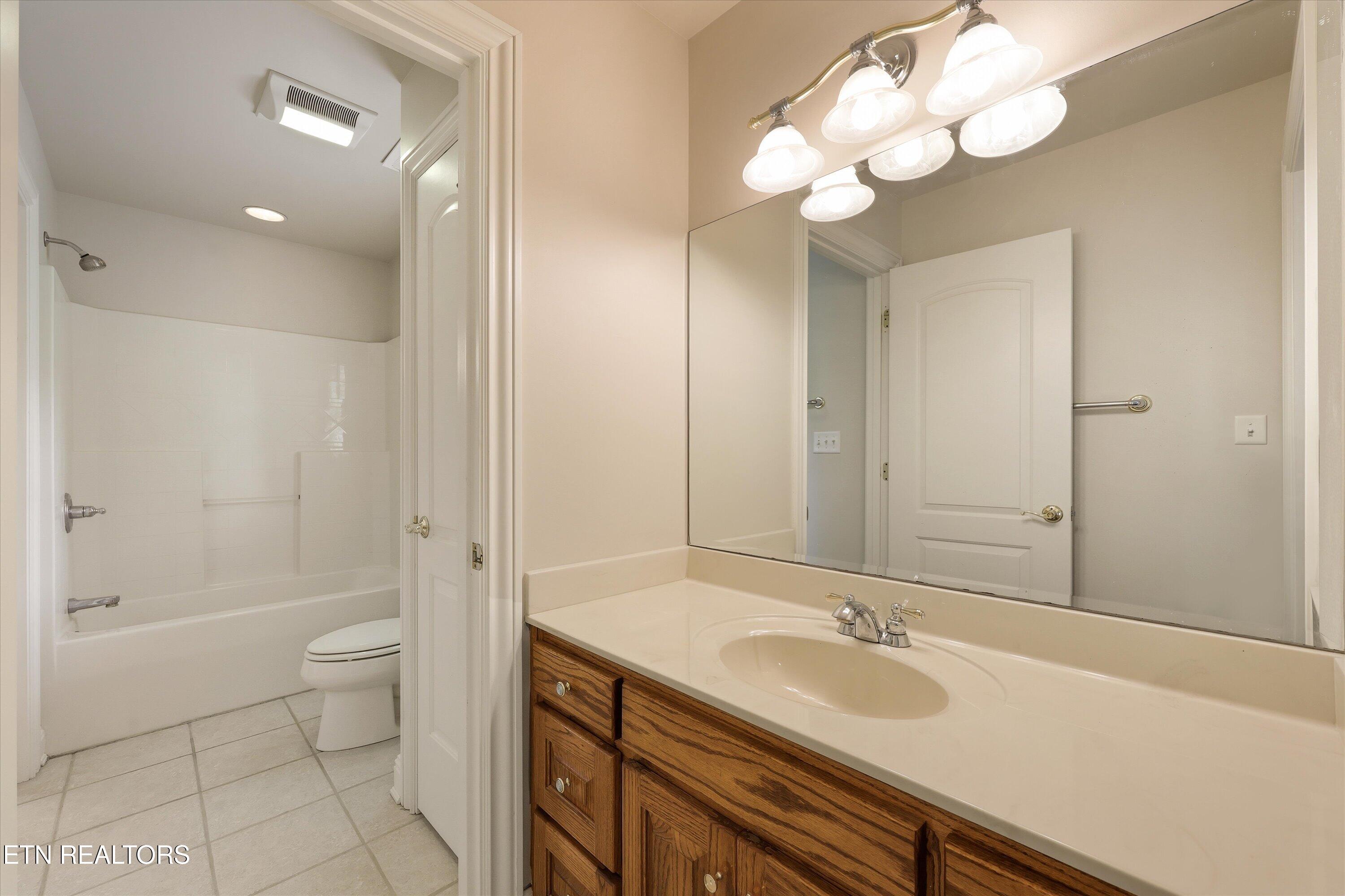 769 Oak Chase Boulevard Lenoir City TN 37772