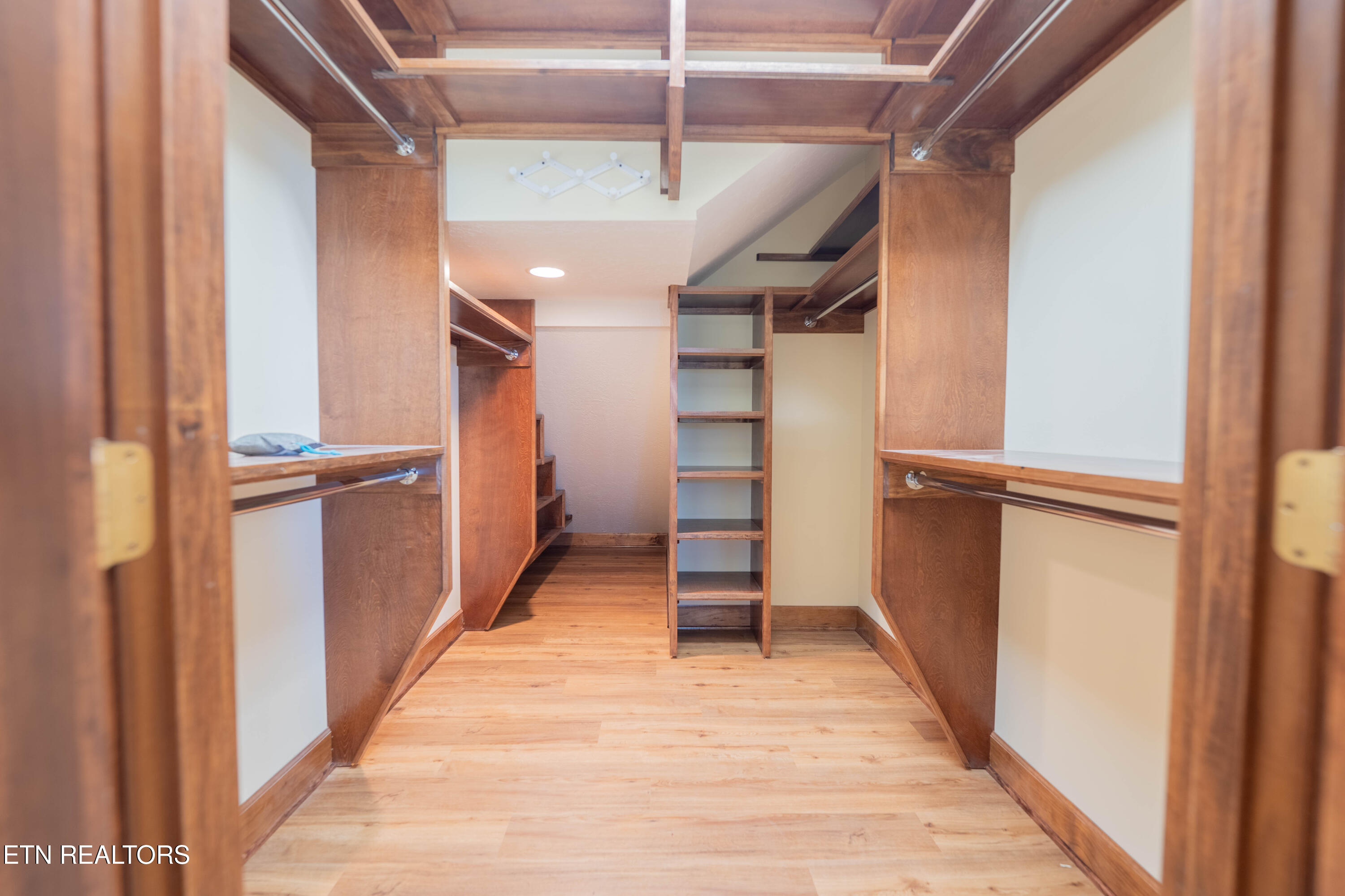 306 Teague Lane Sevierville TN 37862