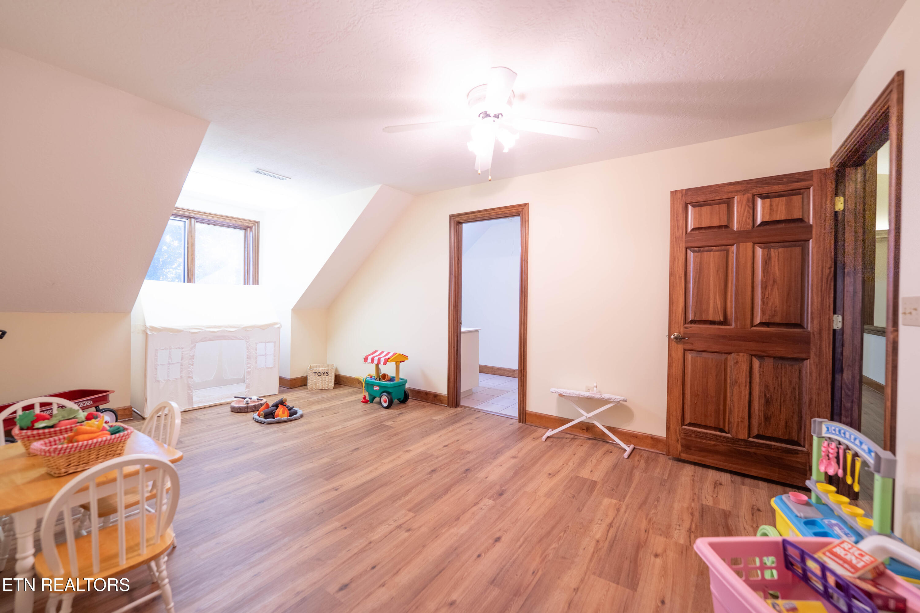 306 Teague Lane Sevierville TN 37862