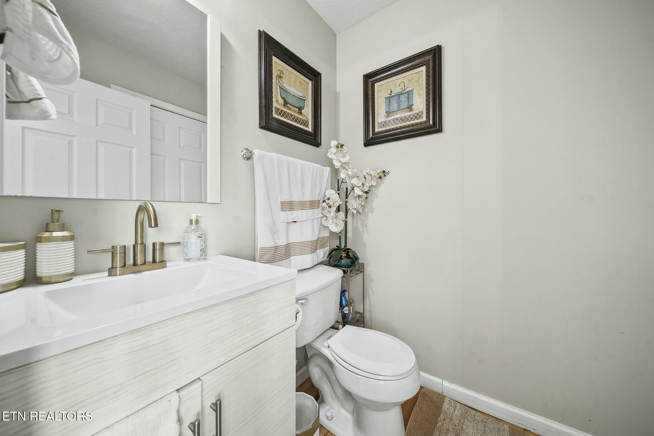 7708 Ambergate Road Powell TN 37849