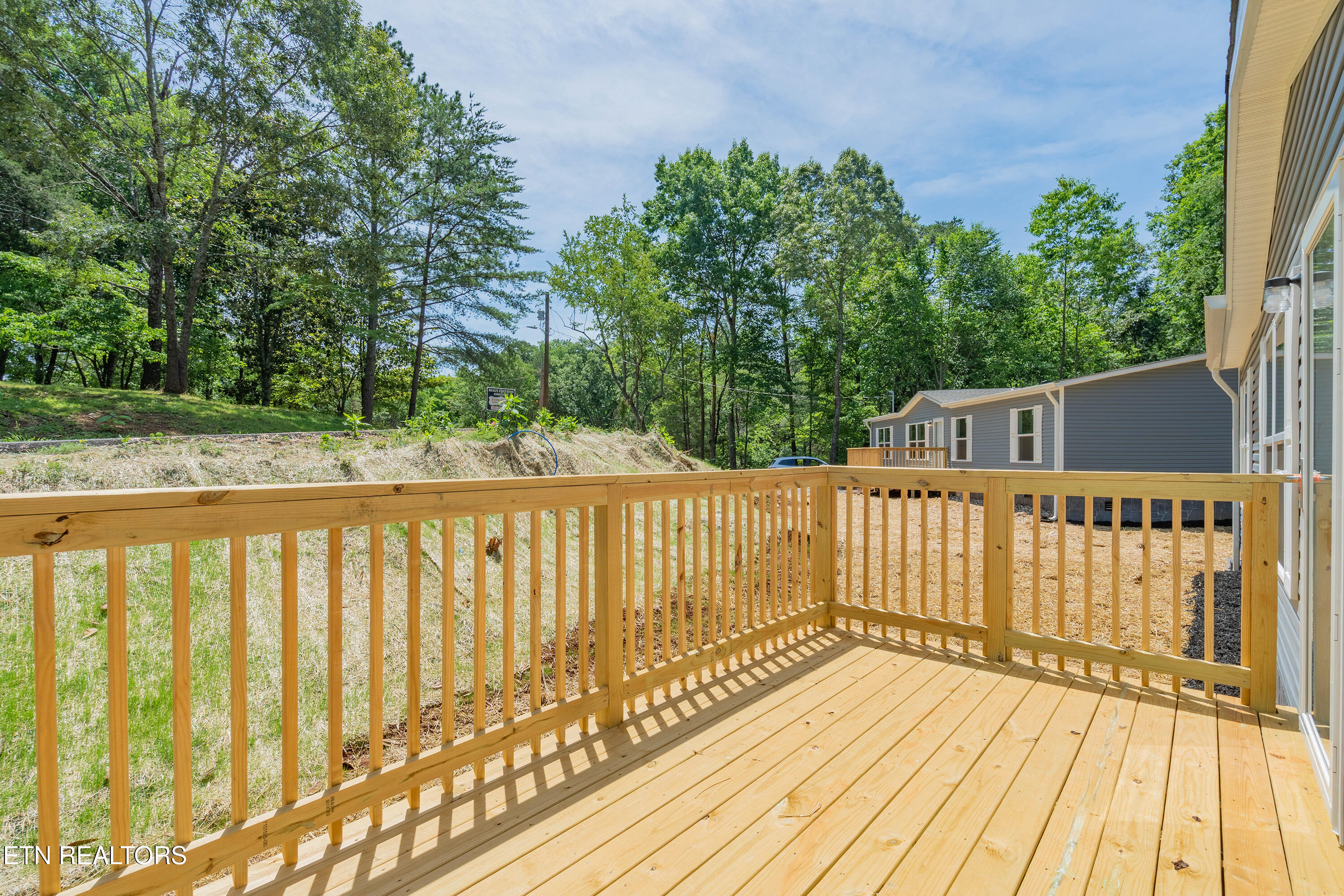 523 Smokey Drive Loudon TN 37774