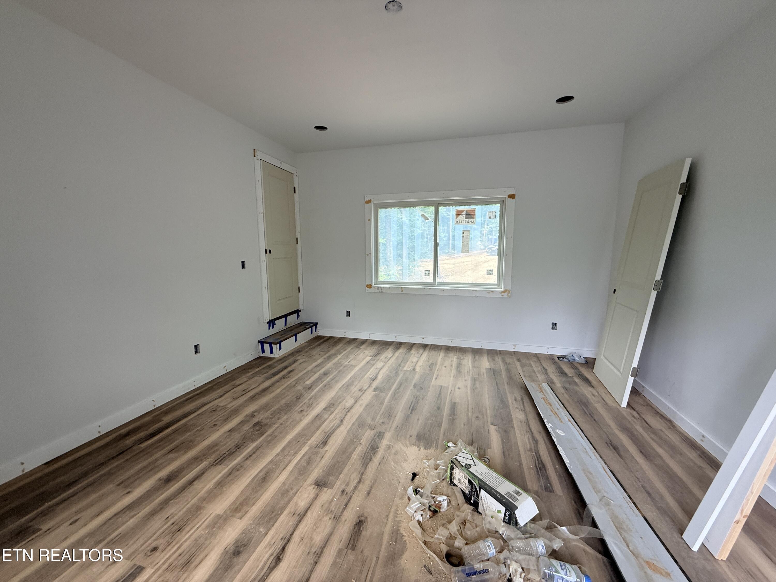 985 Soft Ridge Road Celina TN 38551