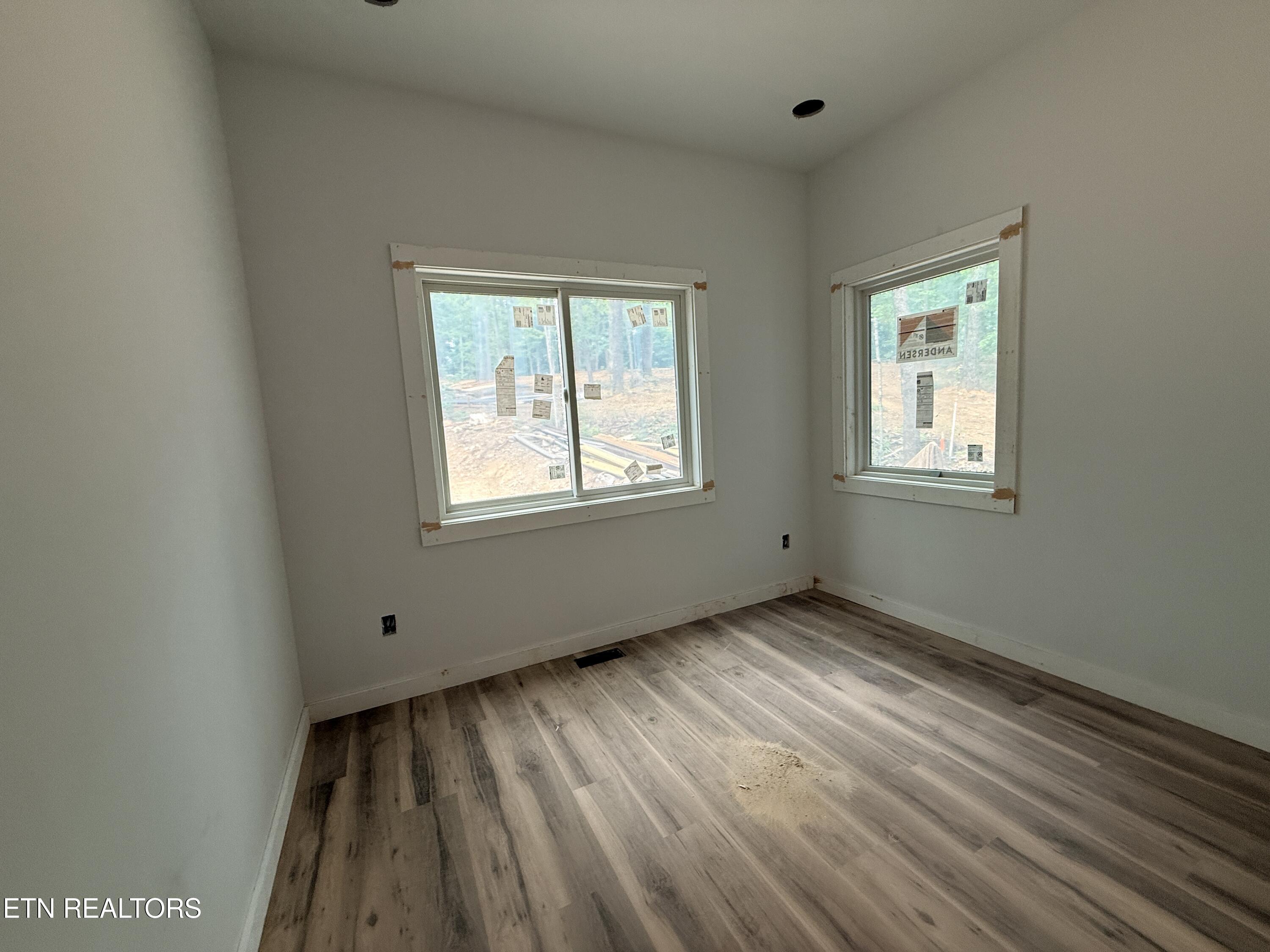 985 Soft Ridge Road Celina TN 38551
