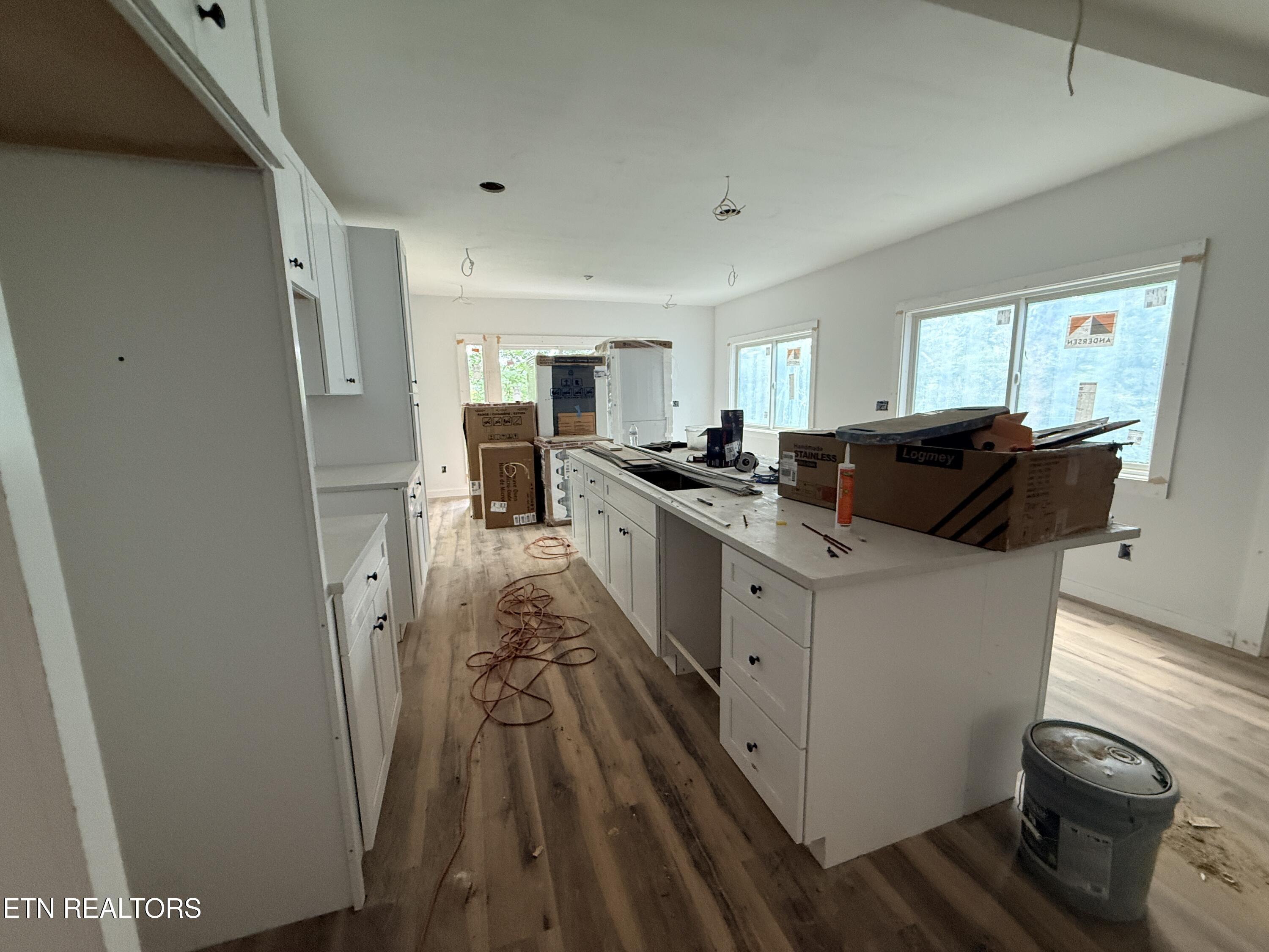 985 Soft Ridge Road Celina TN 38551