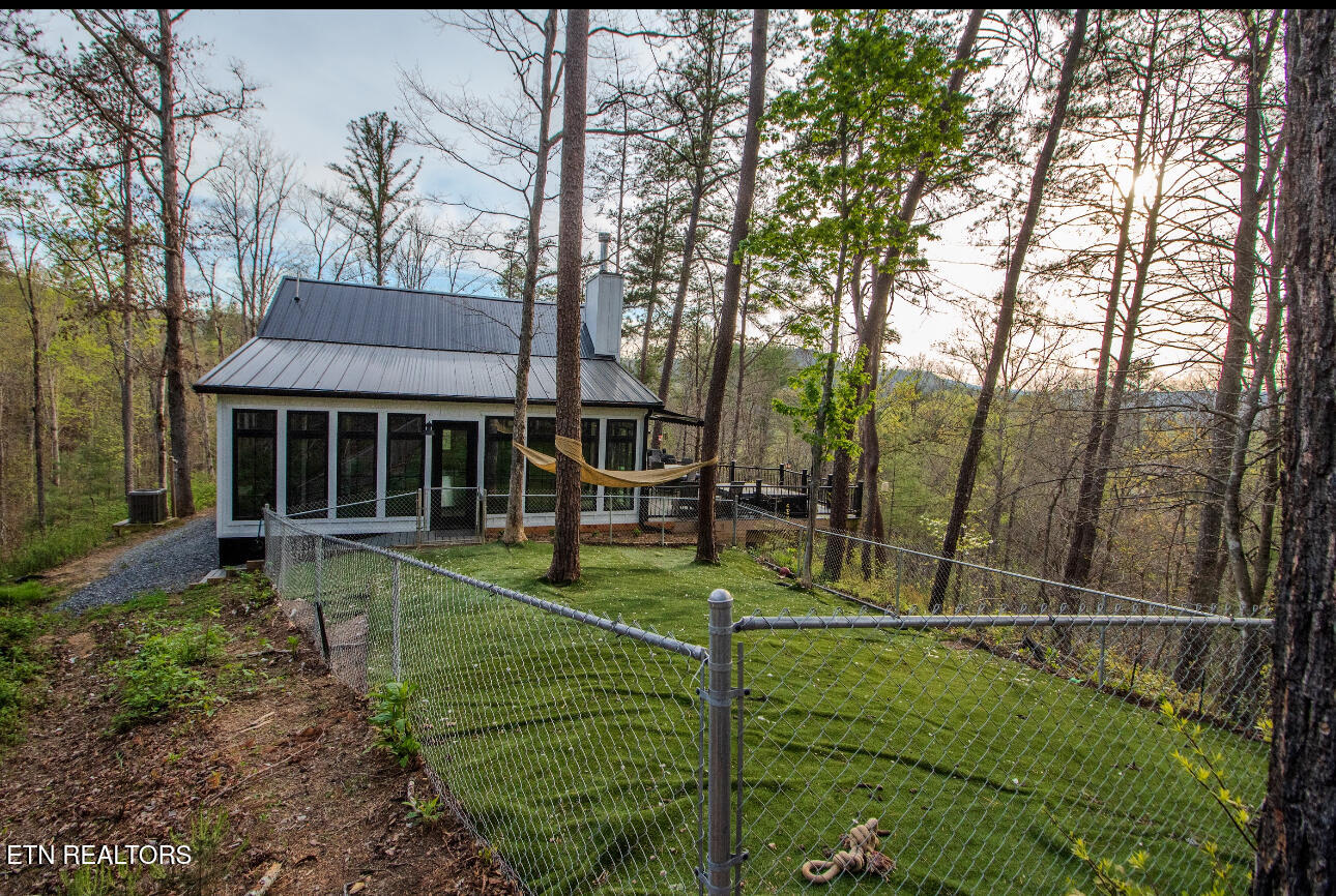 472 Highway 107 Del Rio TN 37727