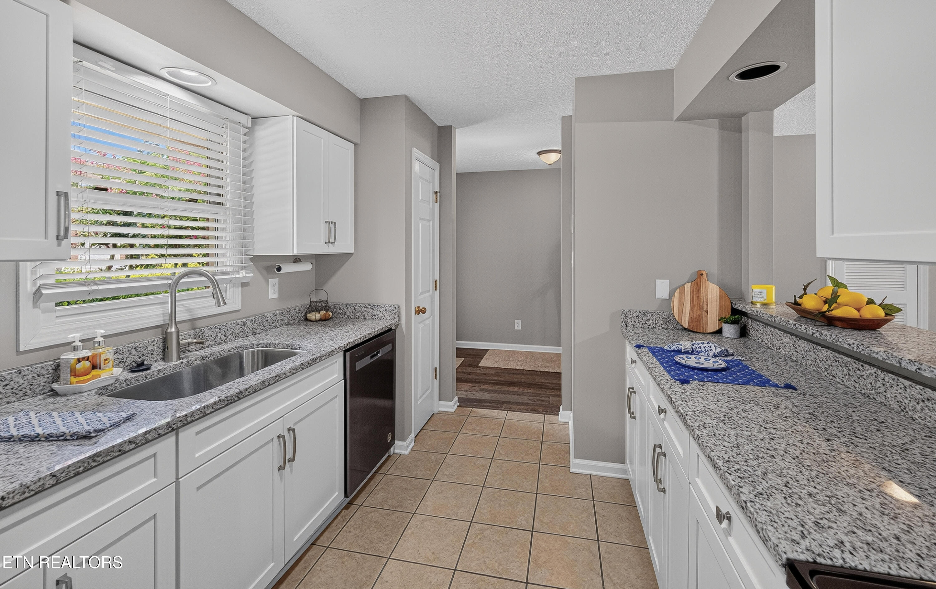 10416 Ravenbrook Lane Knoxville TN 37922