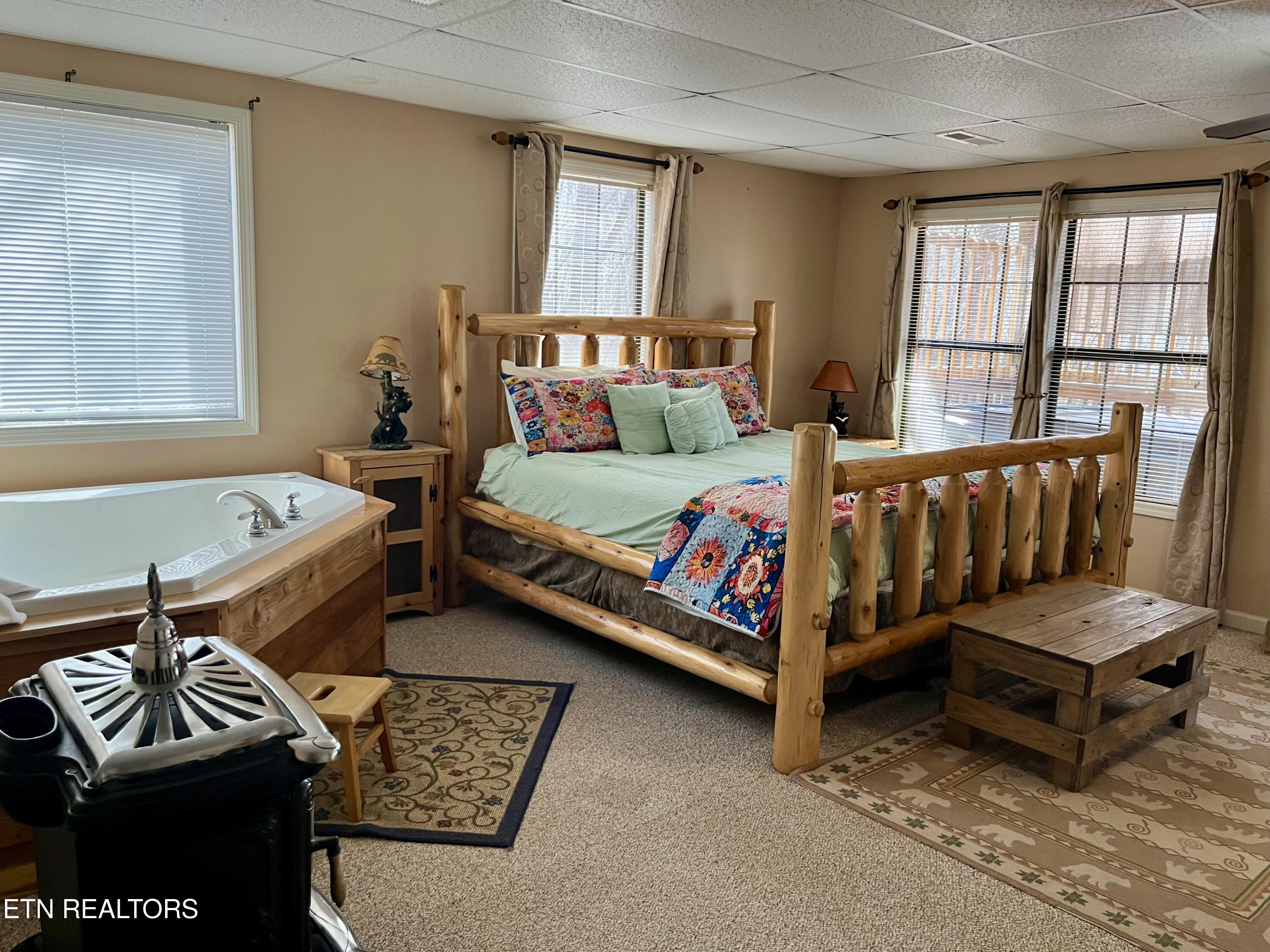1520 Ski View Lane Sevierville TN 37876