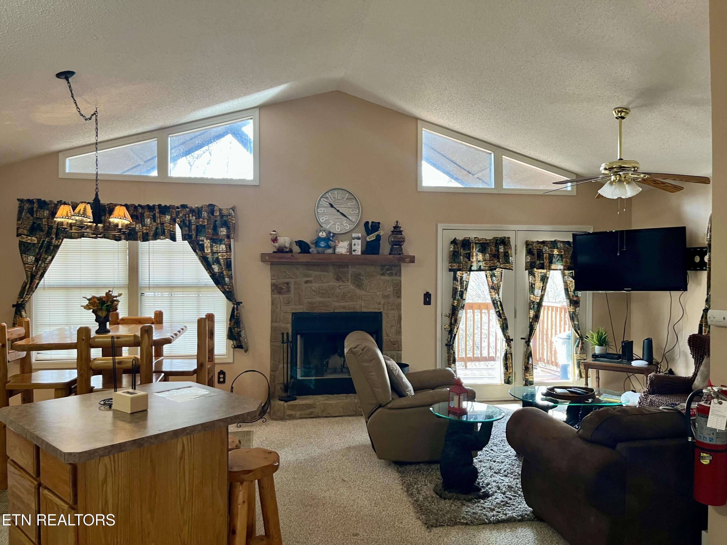 1520 Ski View Lane Sevierville TN 37876