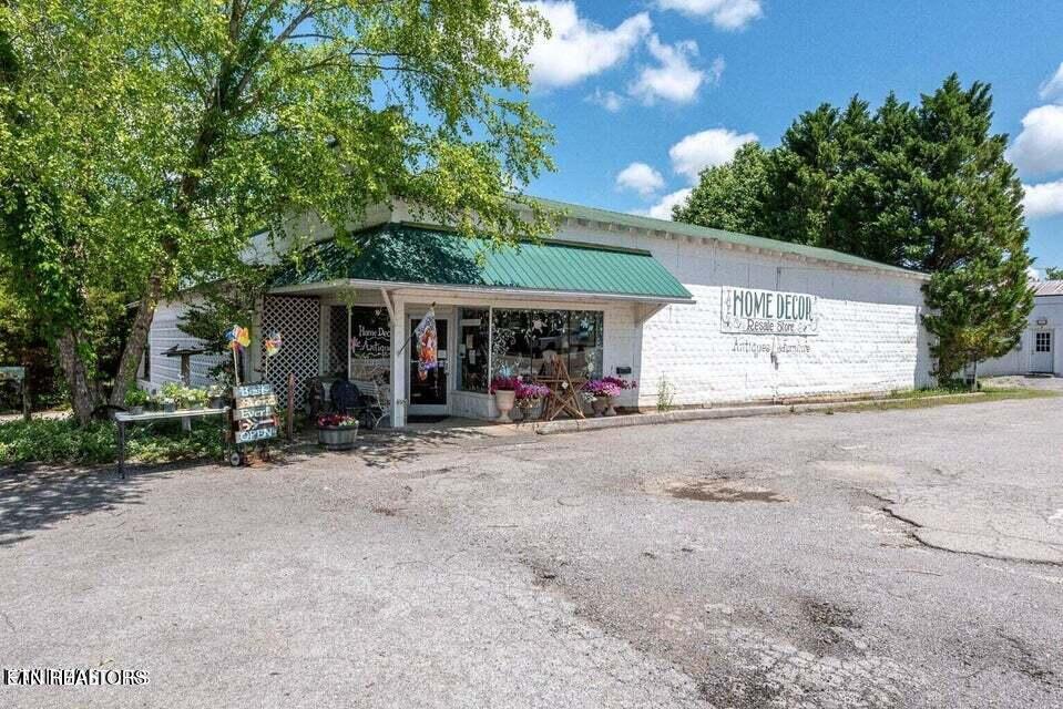 6710 Morganton Road Greenback TN 37742