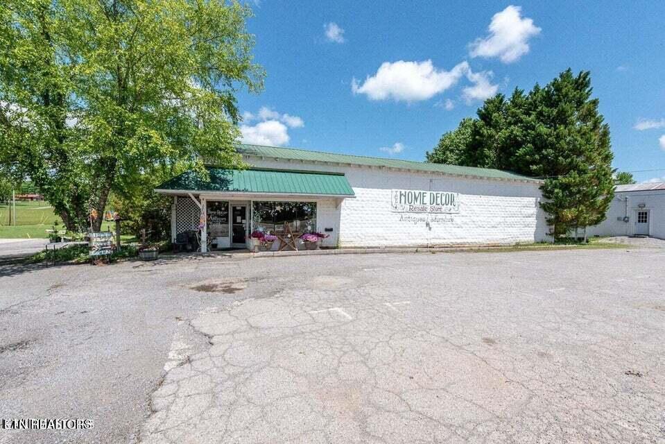 6710 Morganton Road Greenback TN 37742