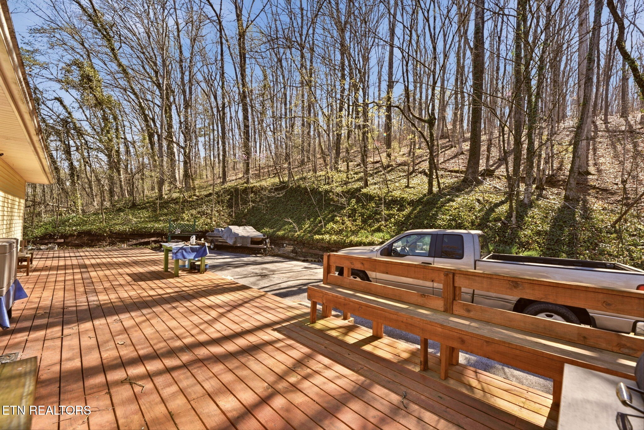 1103 Forest Hill Drive Harriman TN 37748