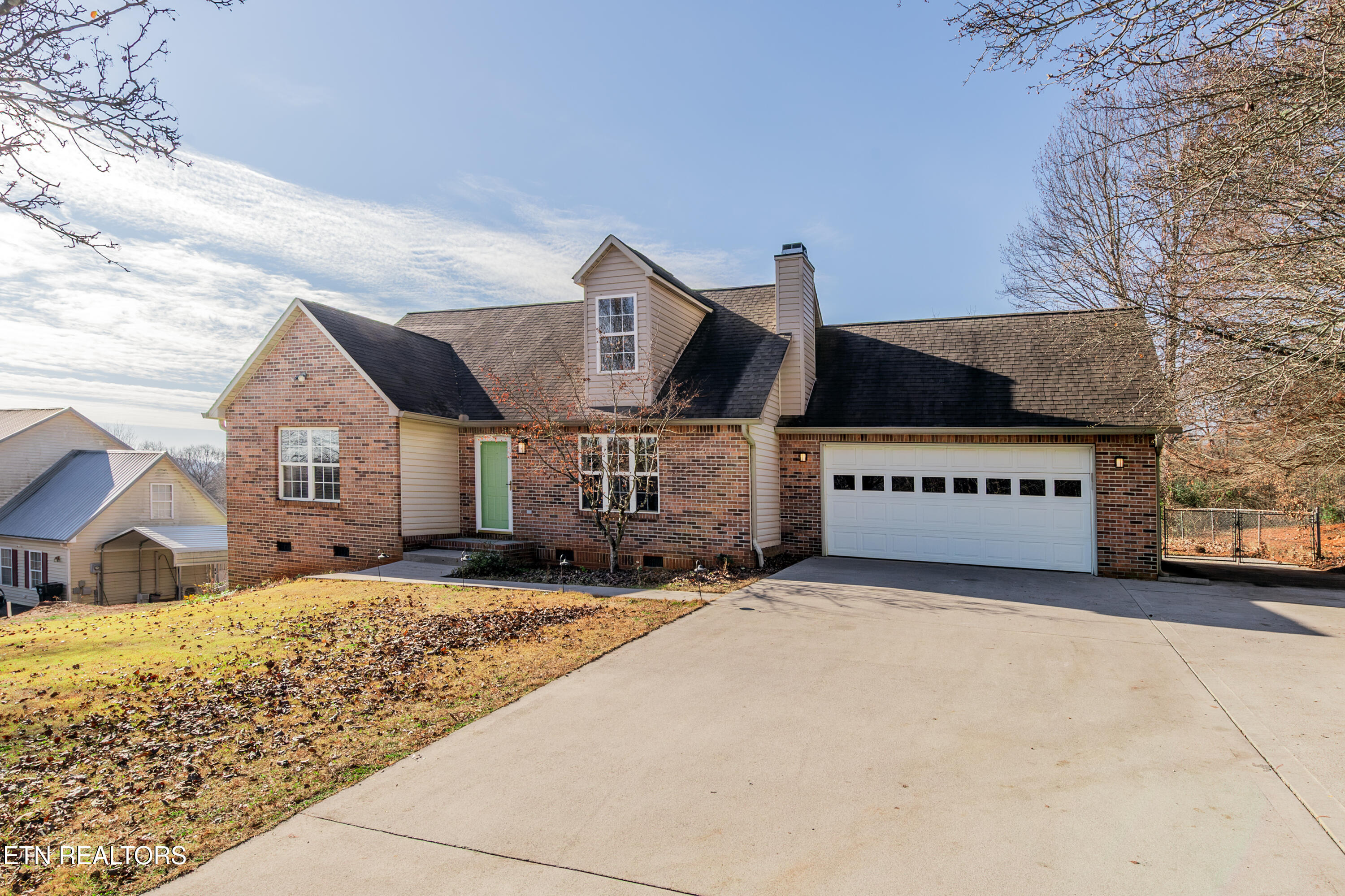 260 Oakwood Estates Drive Lenoir City TN 37772