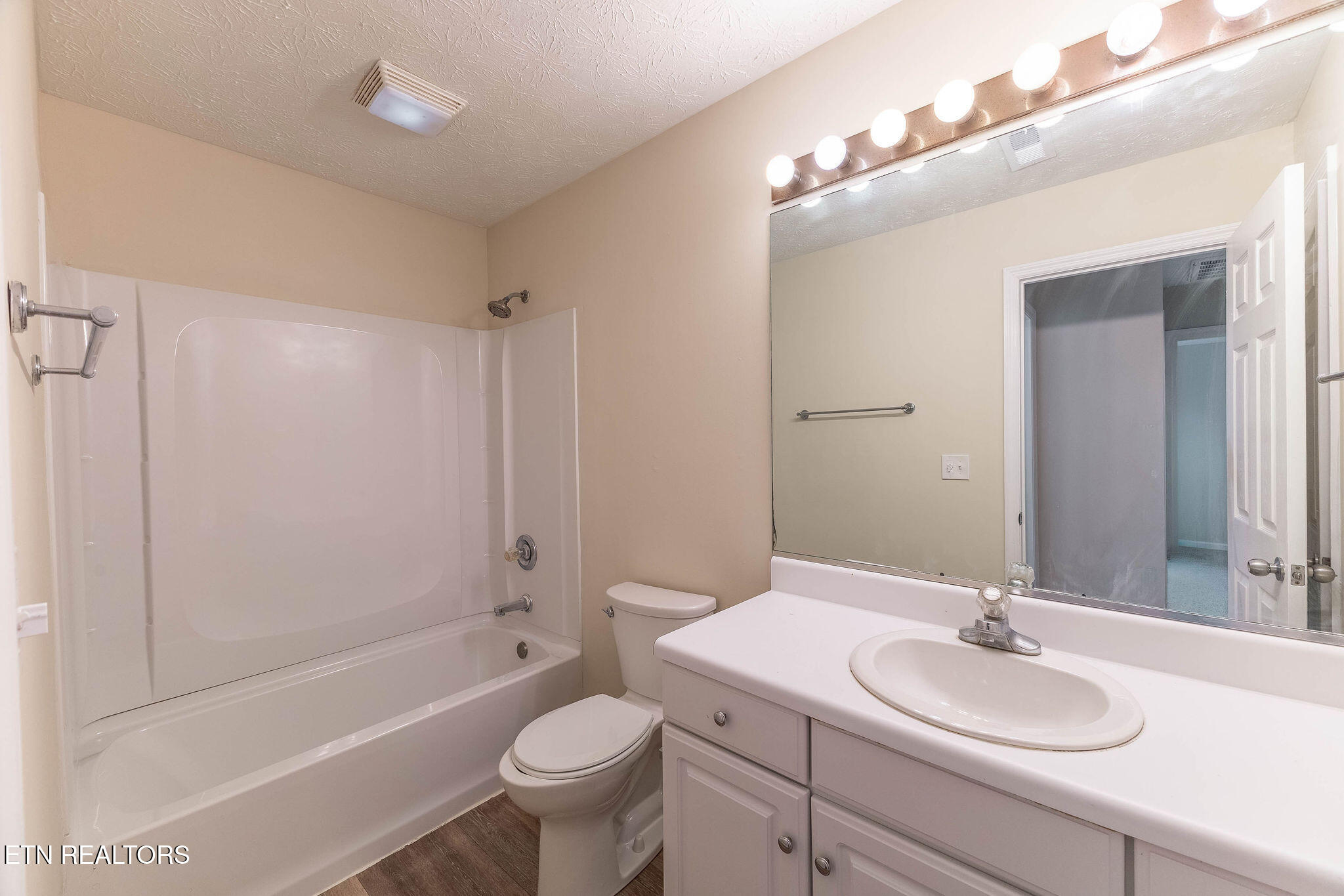 1813 Bisbee Lane Knoxville TN 37931