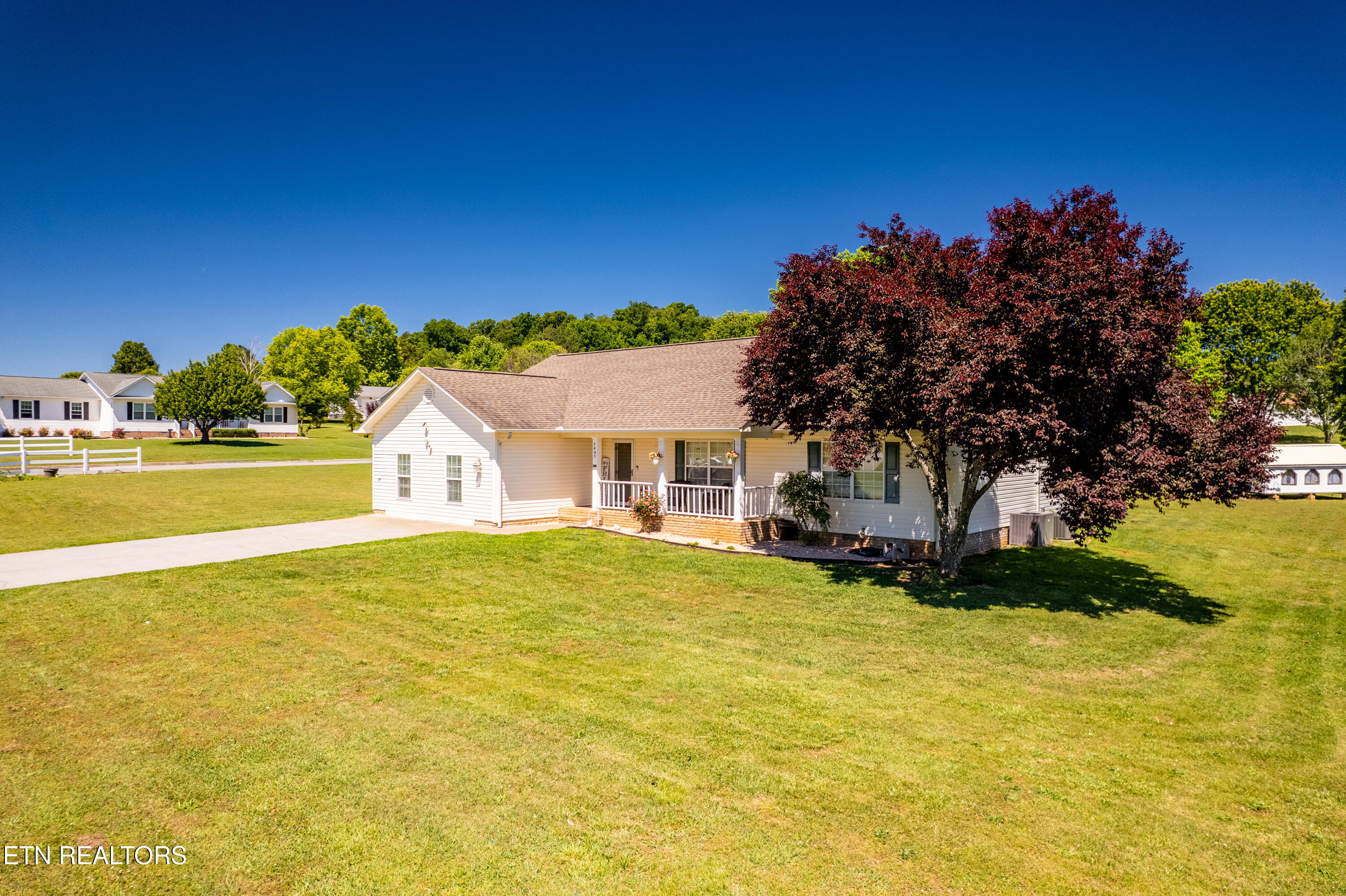 5445 Evergreen Farms Greenback TN 37742