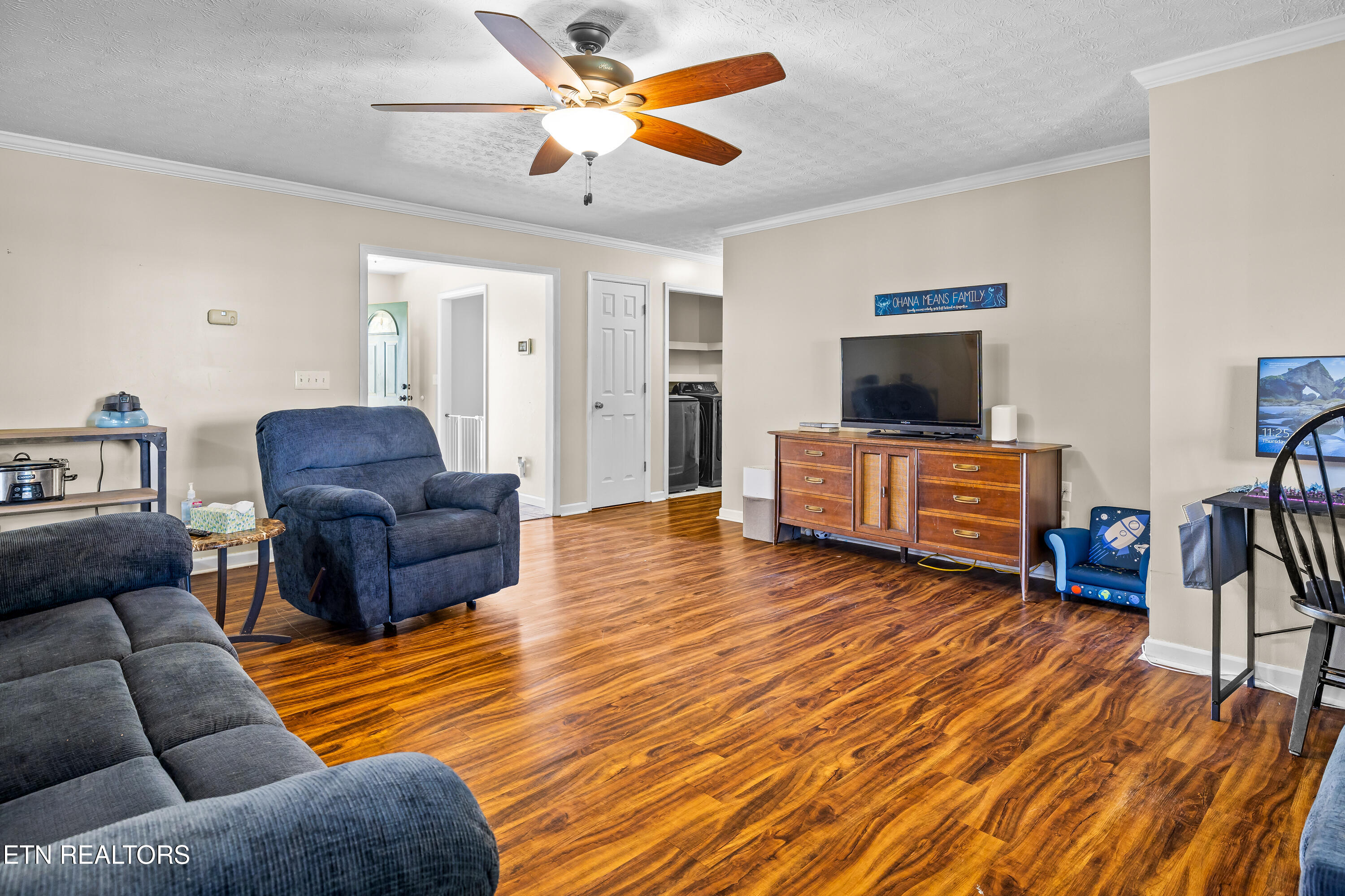 5445 Evergreen Farms Greenback TN 37742