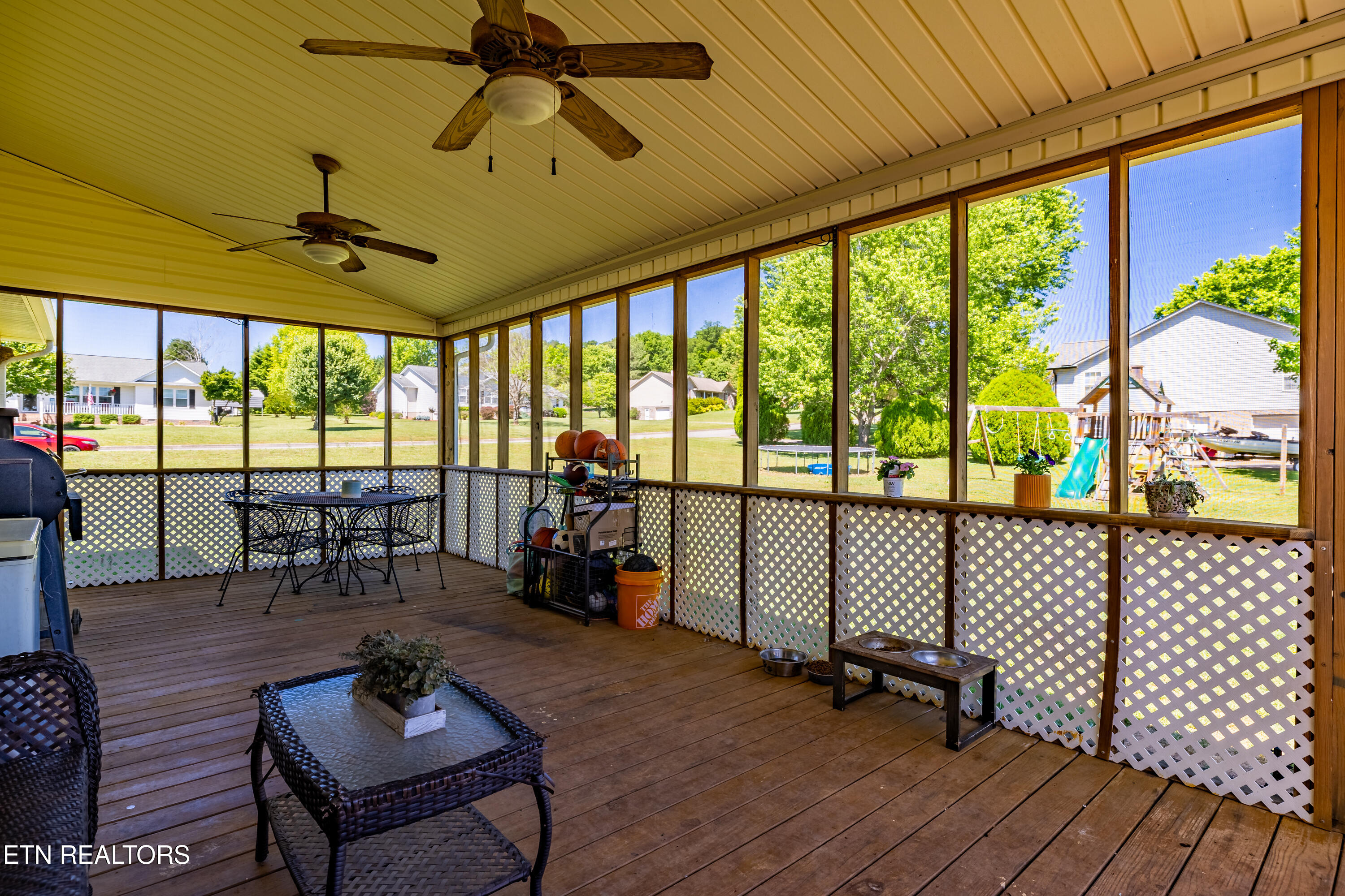 5445 Evergreen Farms Greenback TN 37742