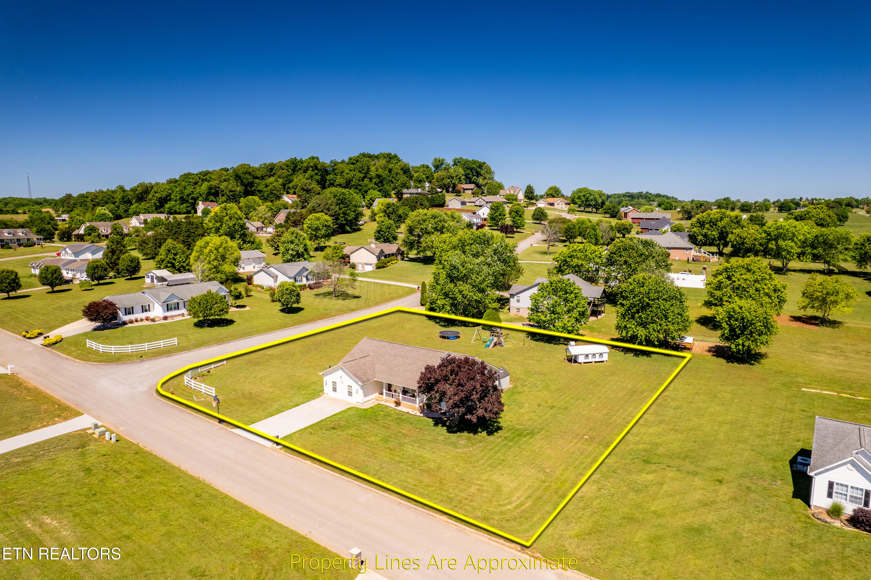 5445 Evergreen Farms Greenback TN 37742