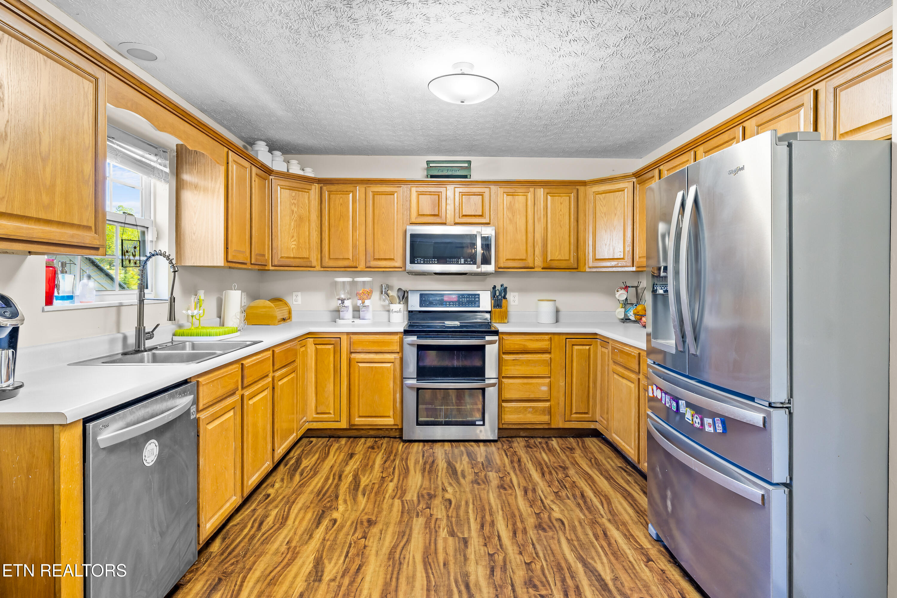 5445 Evergreen Farms Greenback TN 37742