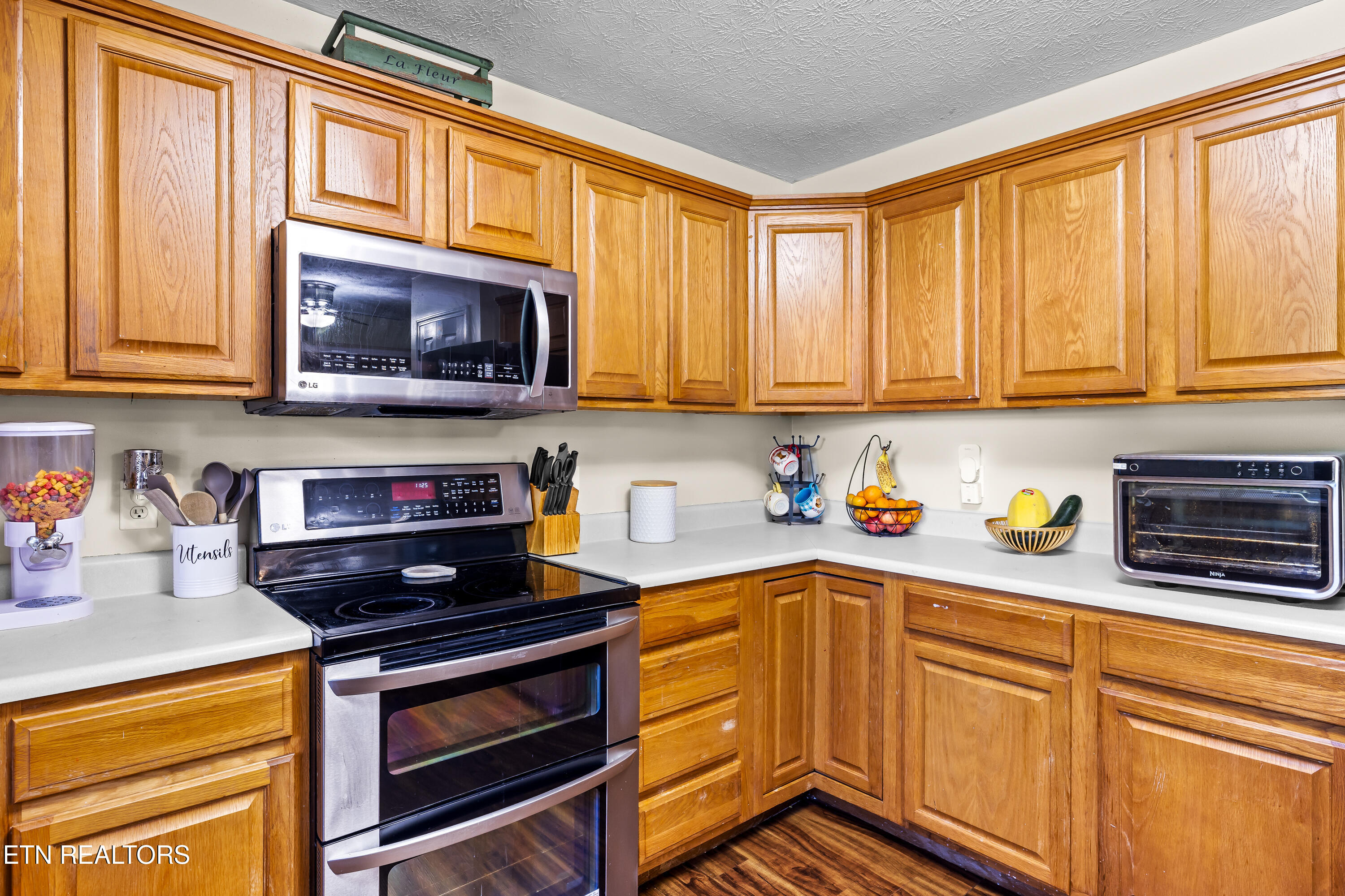 5445 Evergreen Farms Greenback TN 37742