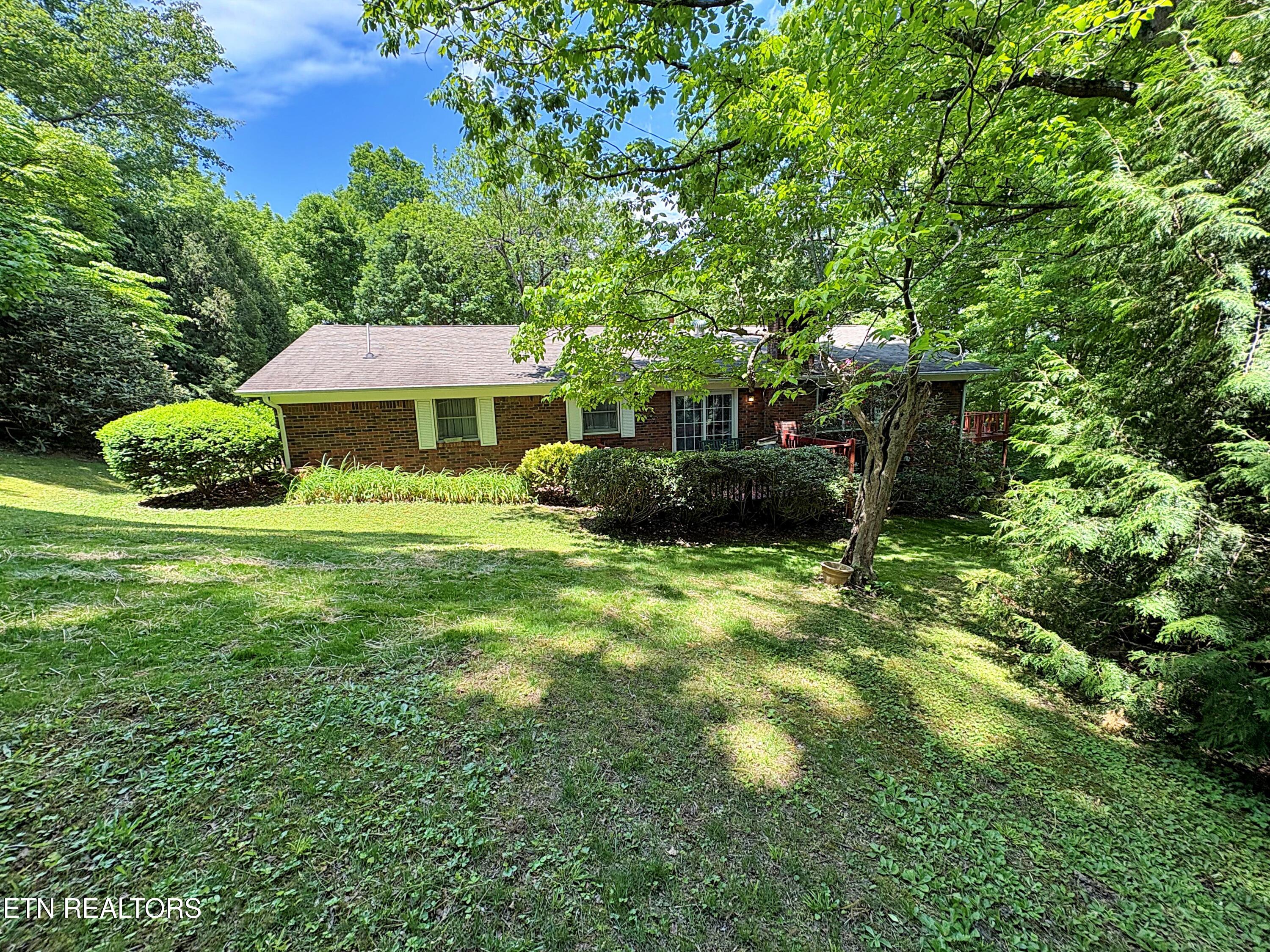 129 Jefferson Street Harrogate TN 37752