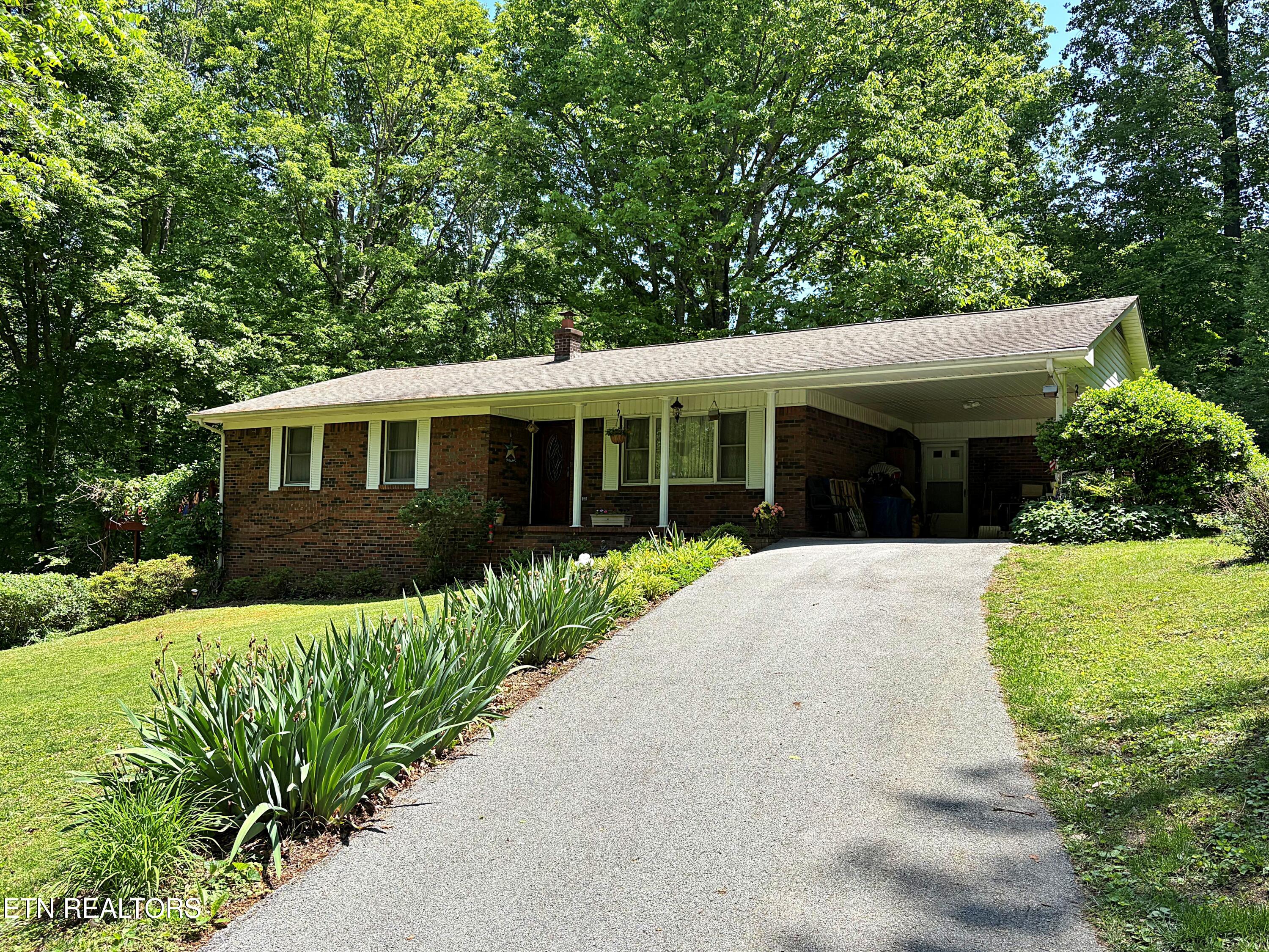 129 Jefferson Street Harrogate TN 37752