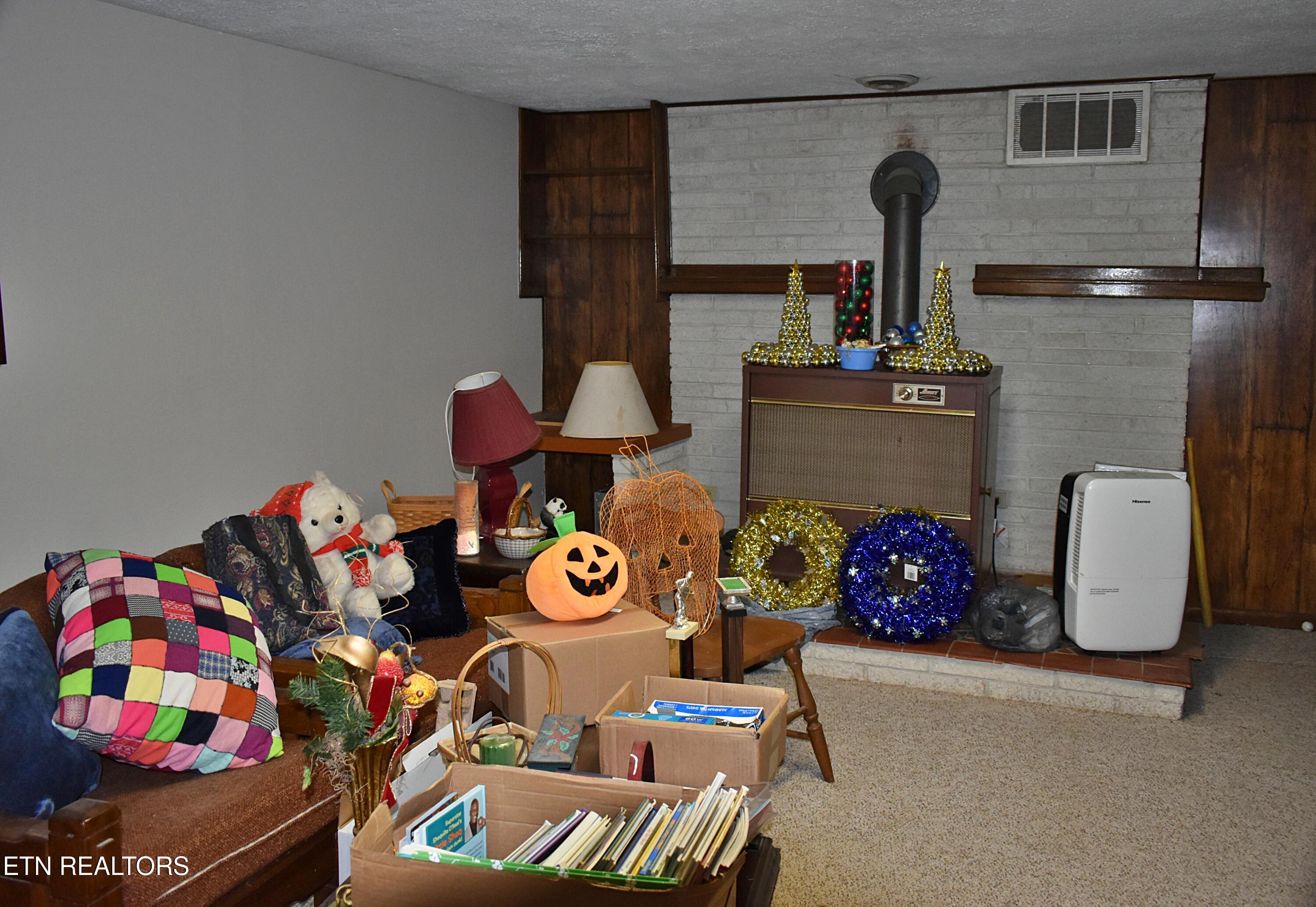 129 Jefferson Street Harrogate TN 37752