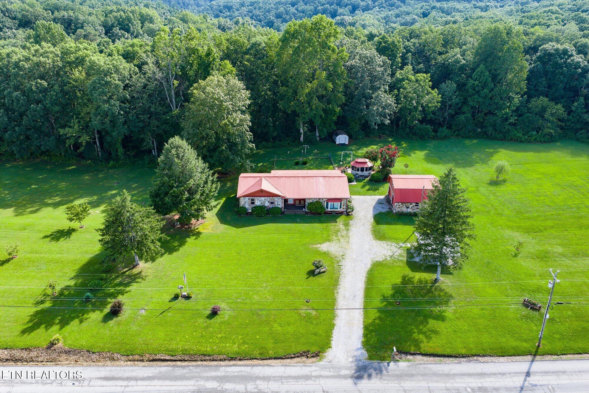 1093 Pomona Road Crossville TN 38571