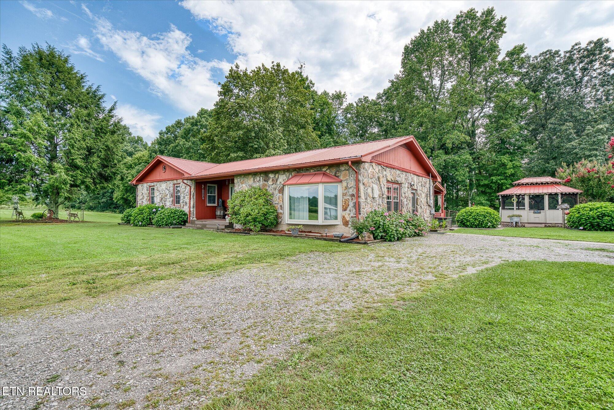 1093 Pomona Road Crossville TN 38571