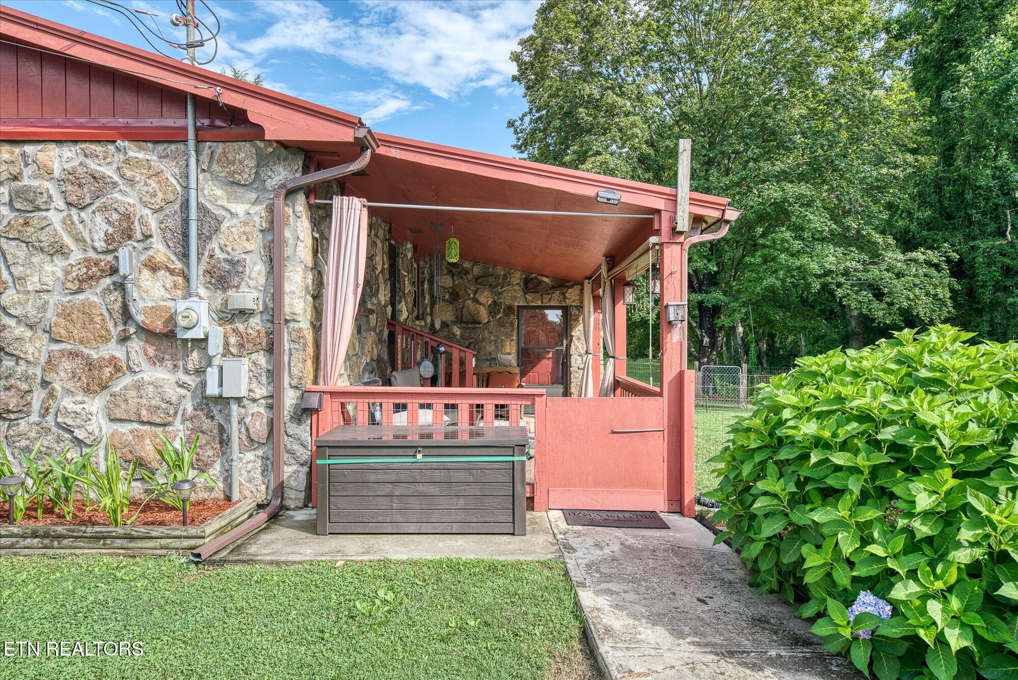 1093 Pomona Road Crossville TN 38571