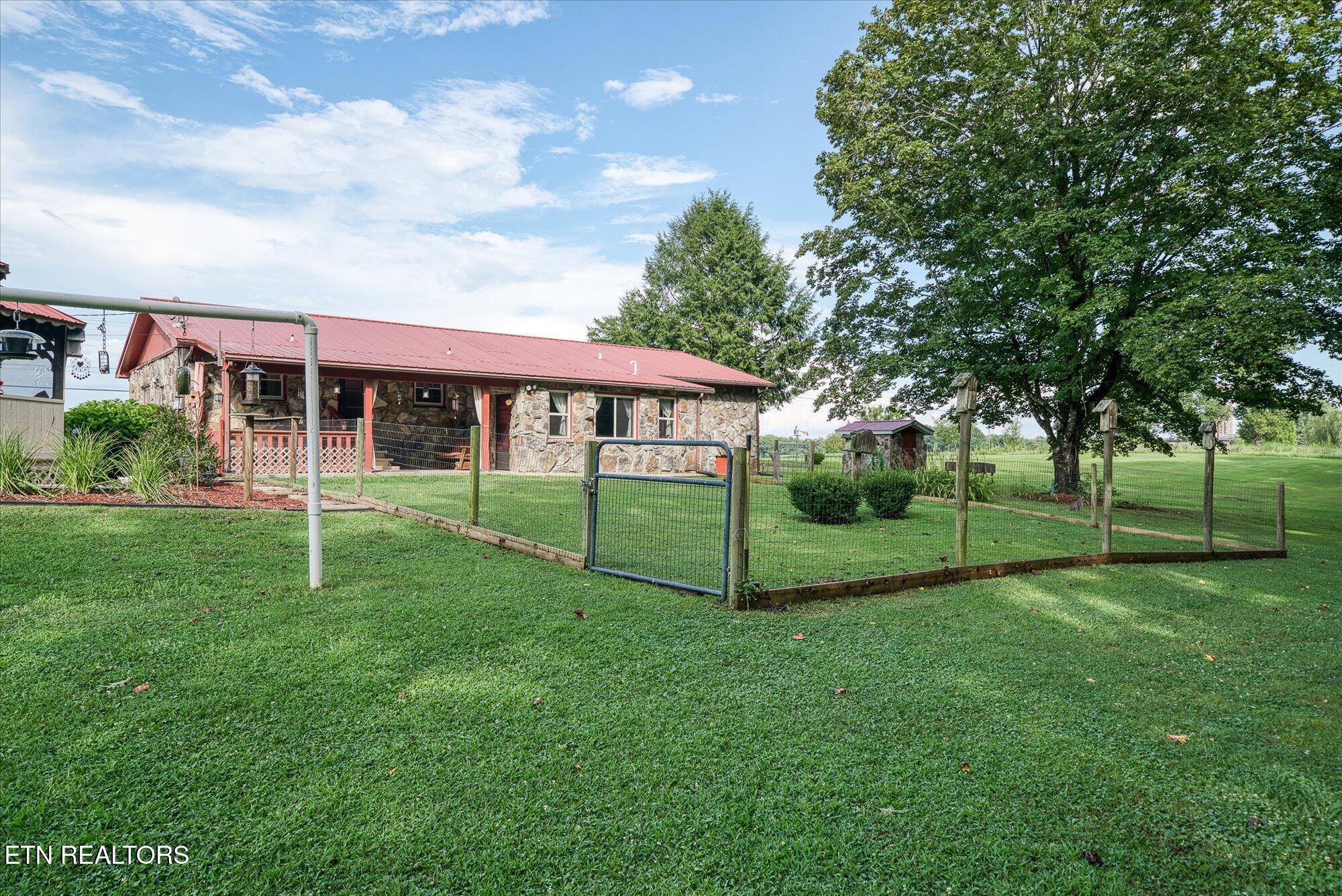 1093 Pomona Road Crossville TN 38571