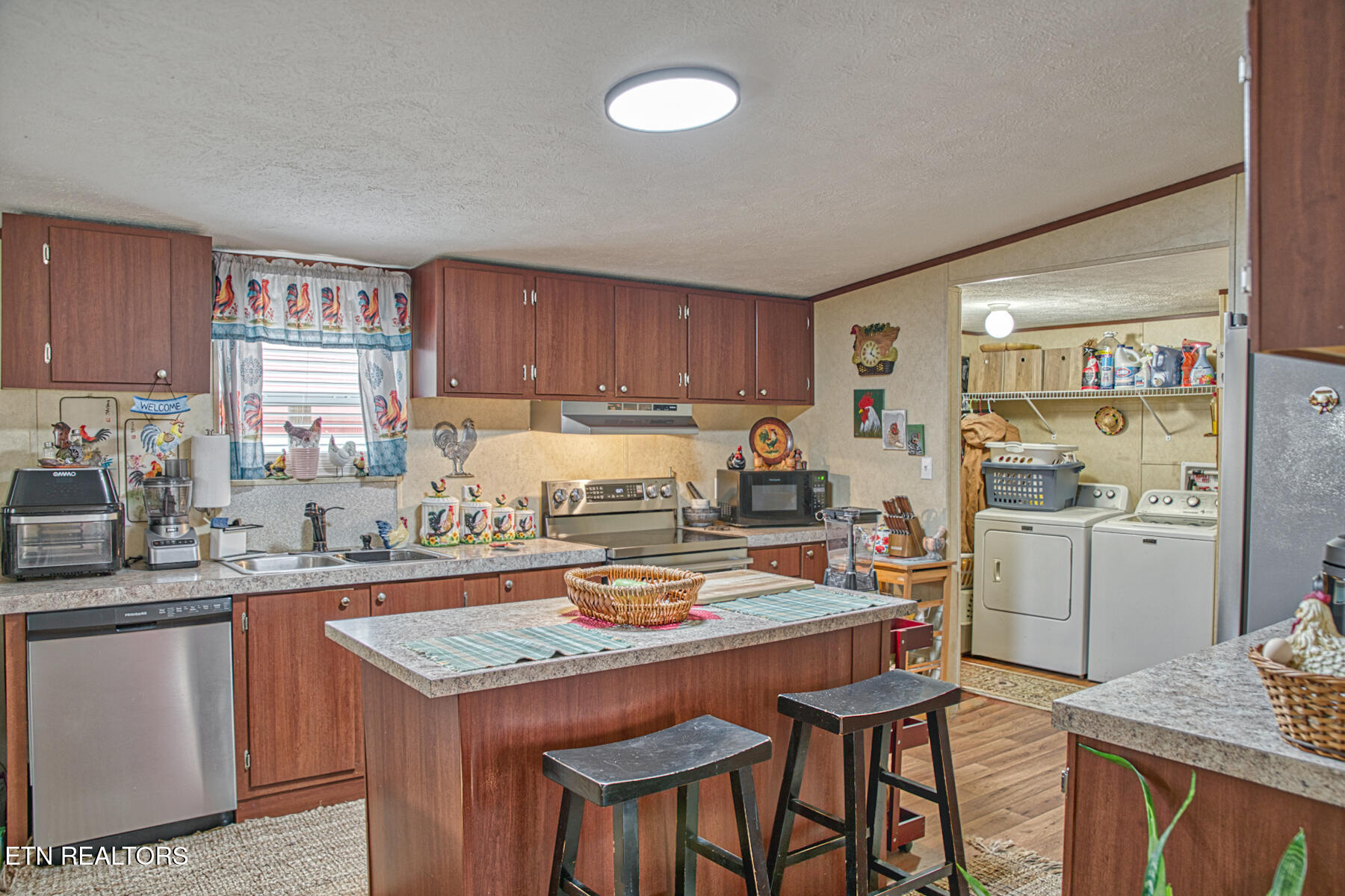 791 Old Kentucky Road Sparta TN 38583